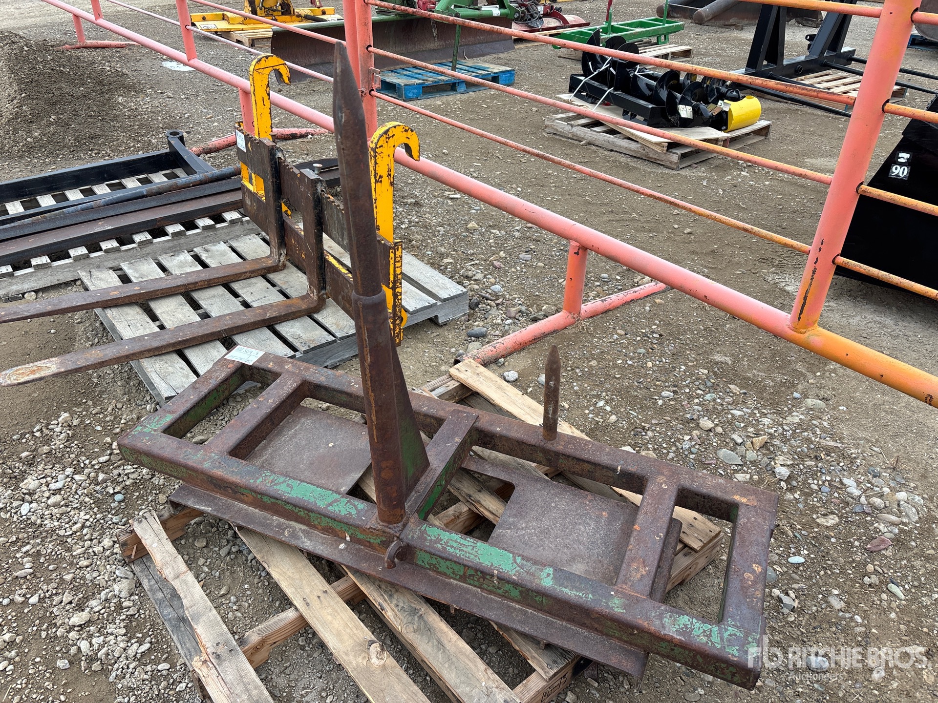 General Appearance with Foto, angolo anteriore sinistro