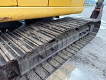 Undercarriage with Right Track Shoes