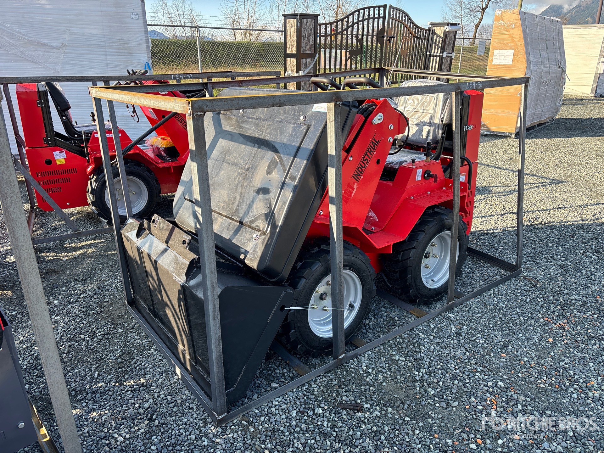 General Appearance with Picture, Left Front Corner