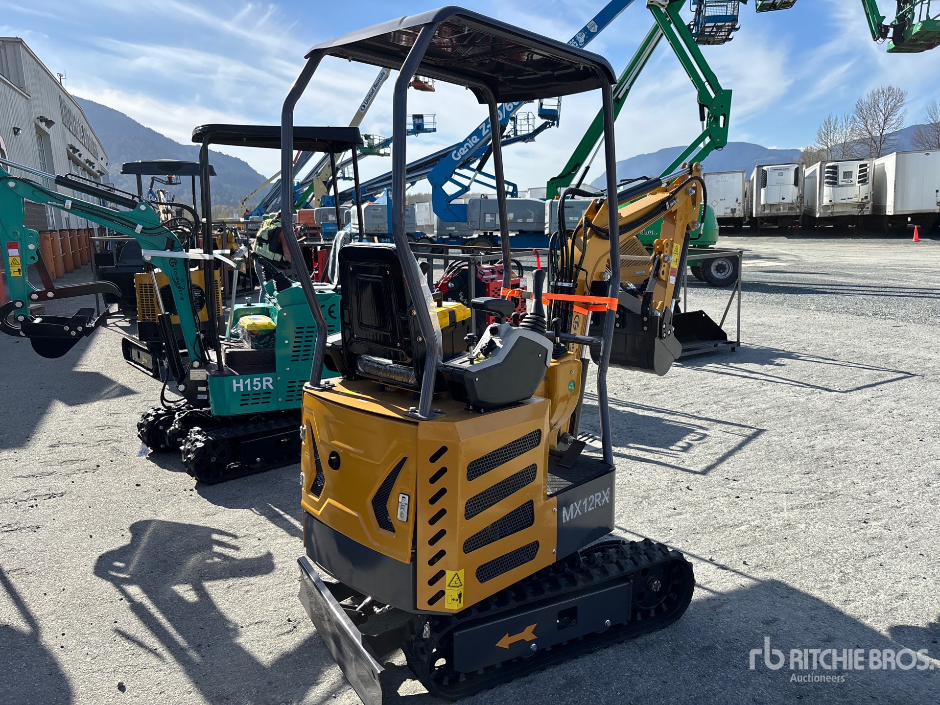 General Appearance with Picture, Right Rear Corner