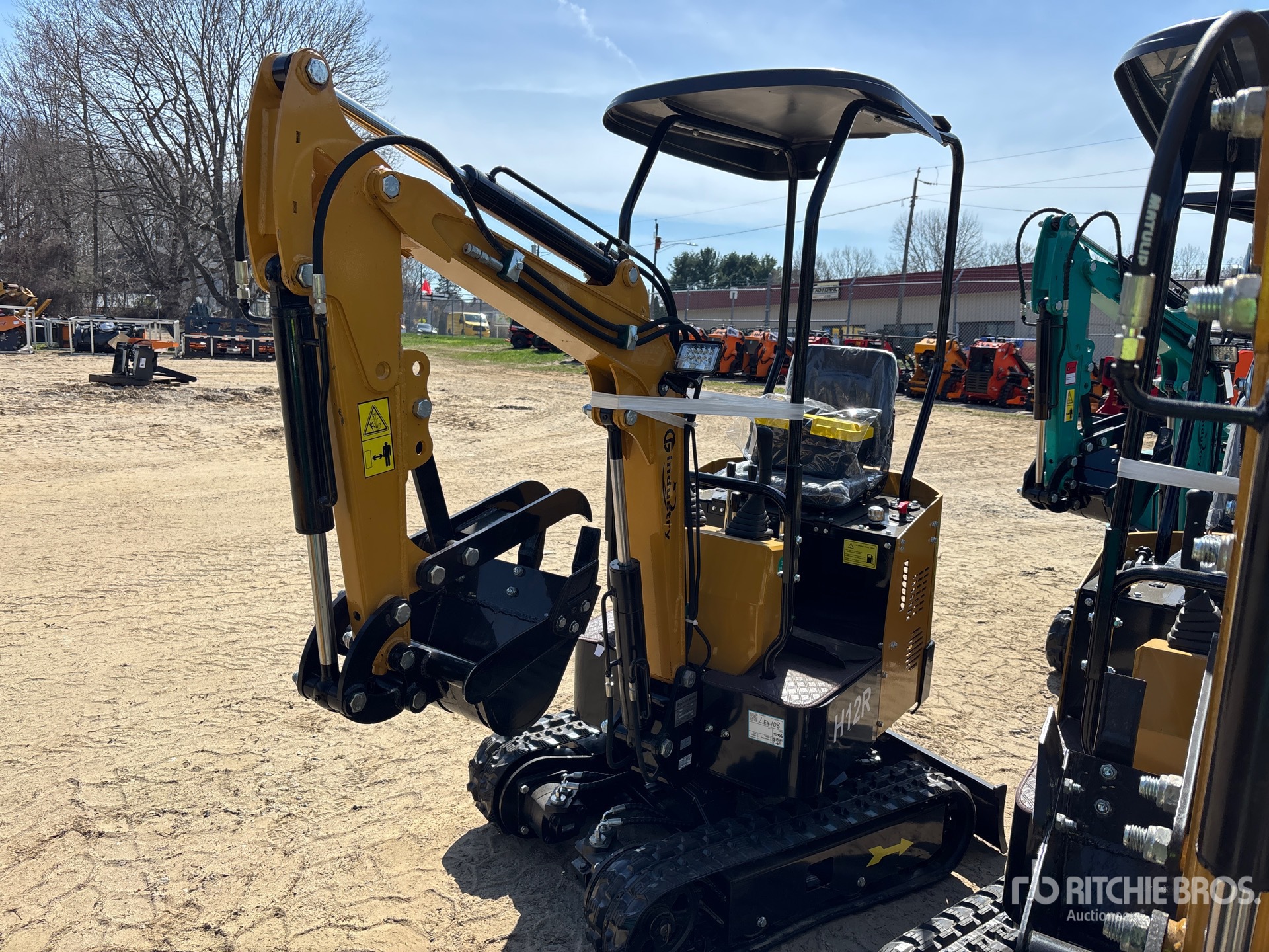 General Appearance with Featured Photo