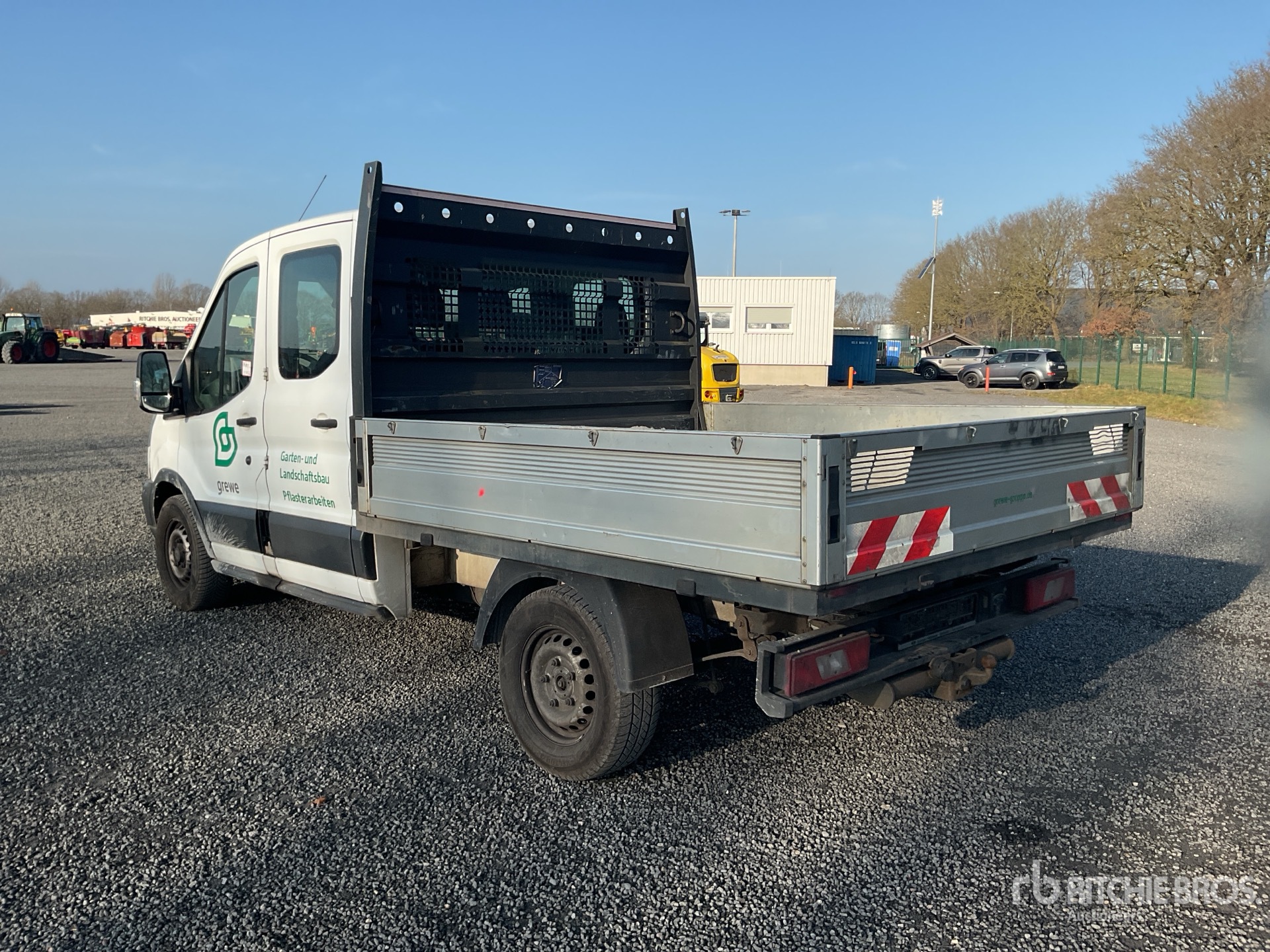 Aspect général with Image, coin arrière gauche