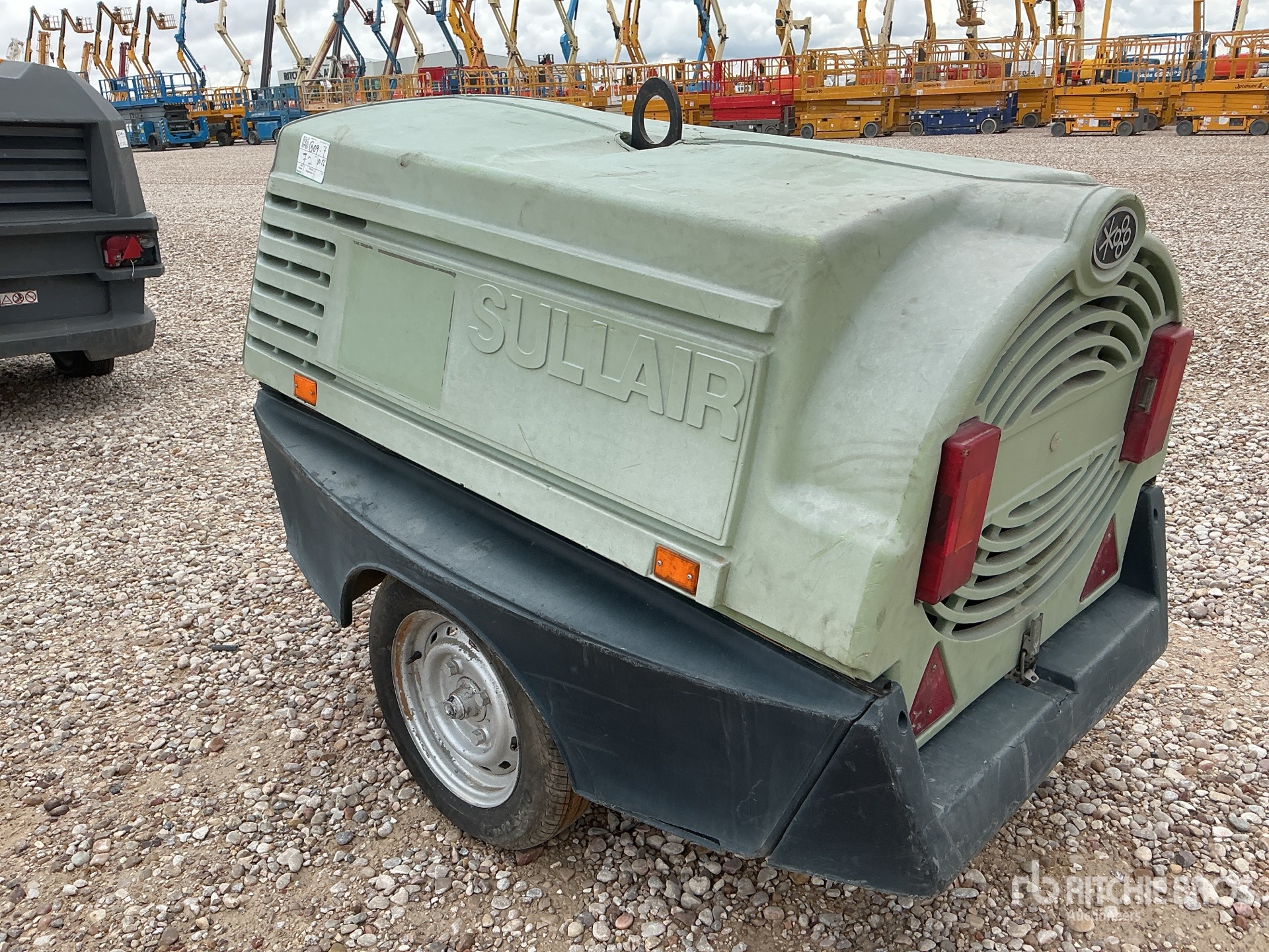 General Appearance with Picture, Left Rear Corner