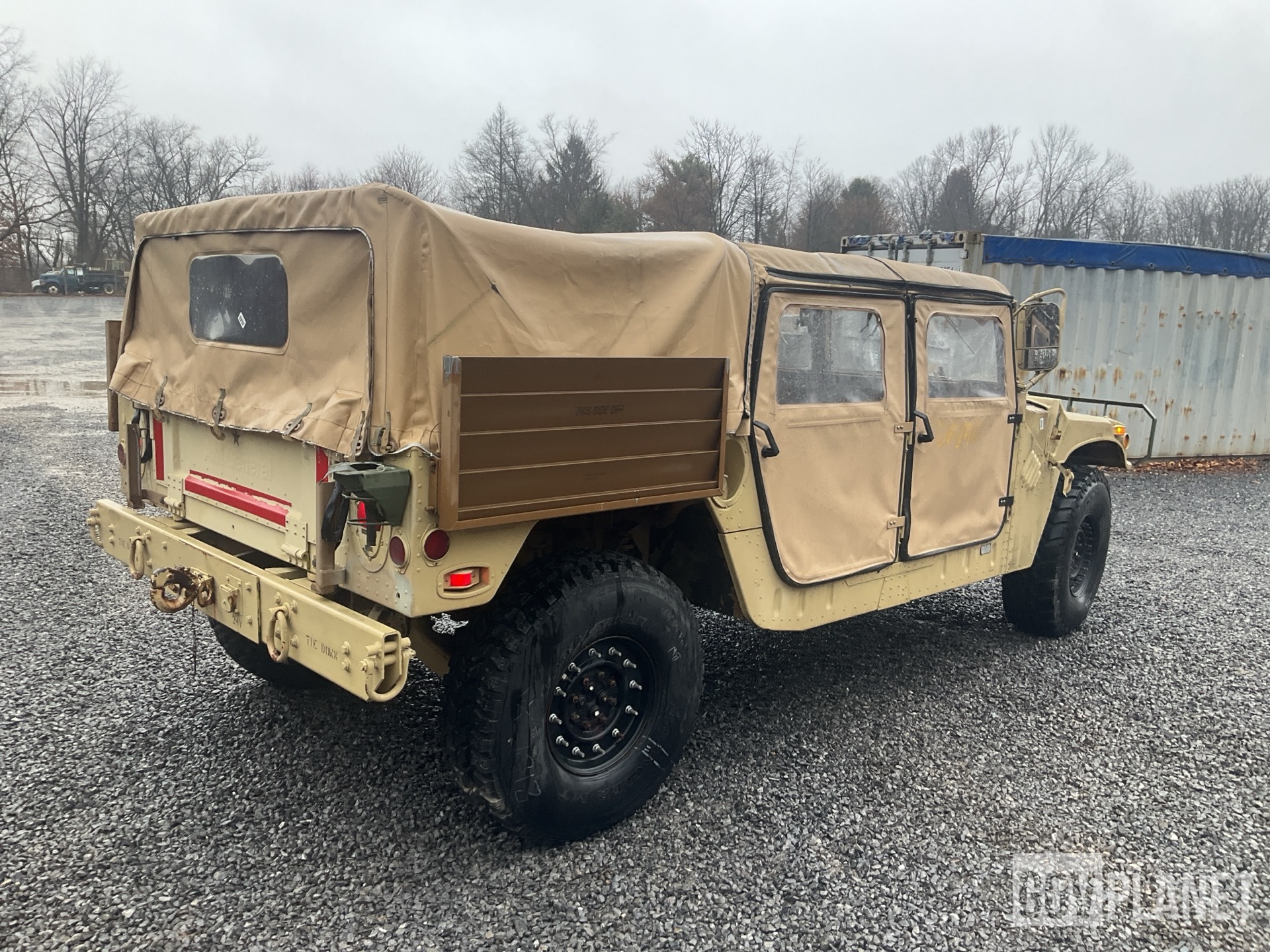 General Appearance with Picture, Right Rear Corner