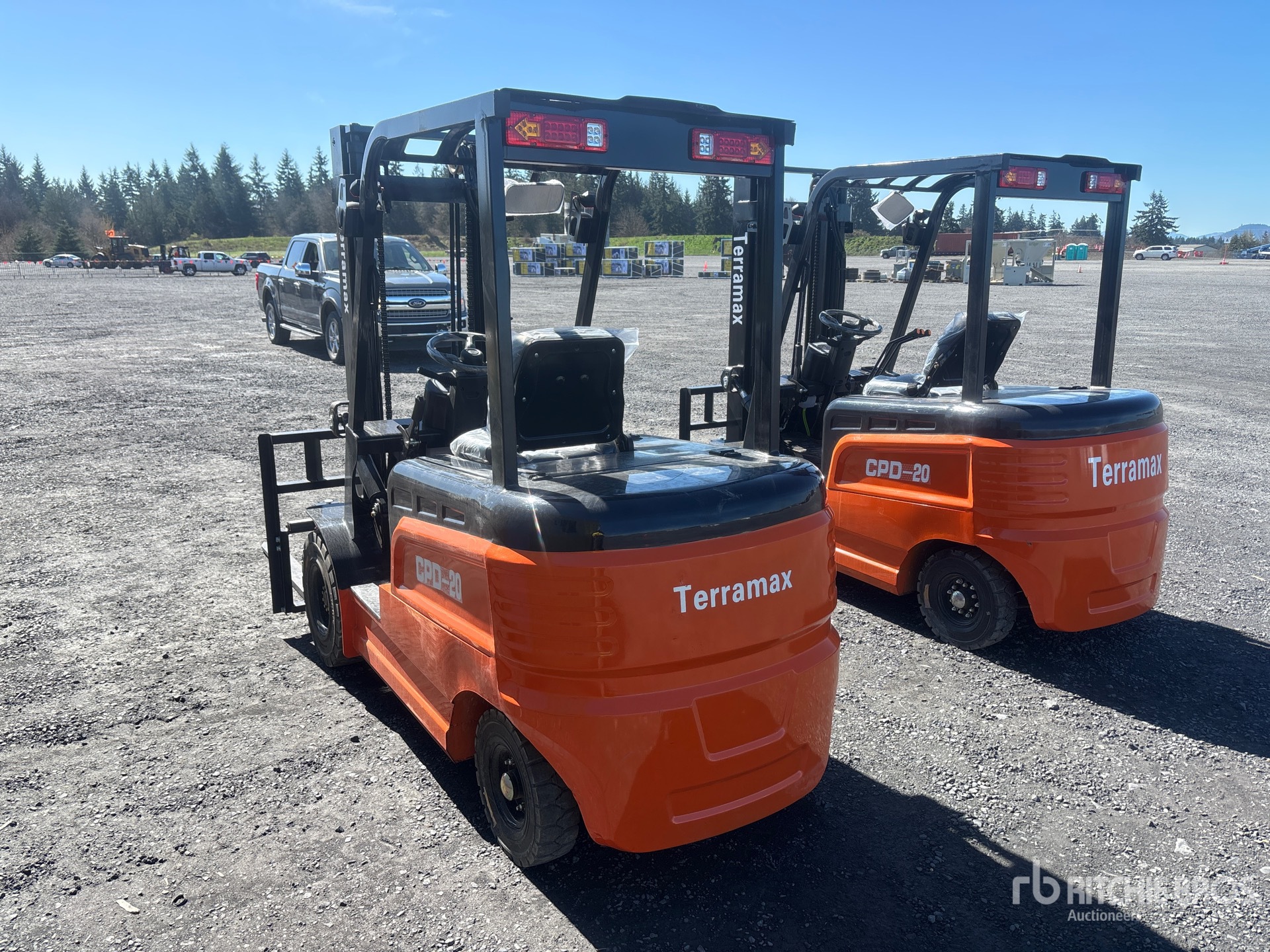 General Appearance with Picture, Left Rear Corner