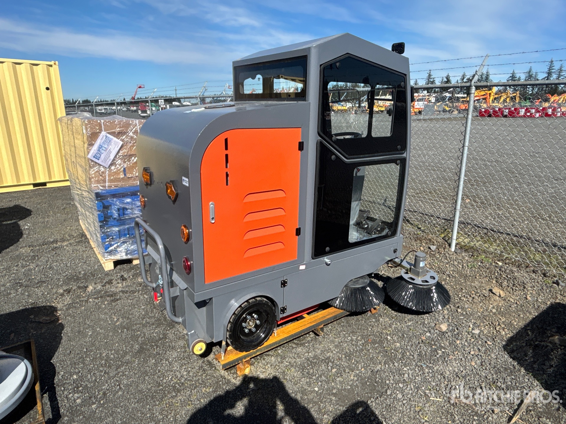 General Appearance with Picture, Right Rear Corner