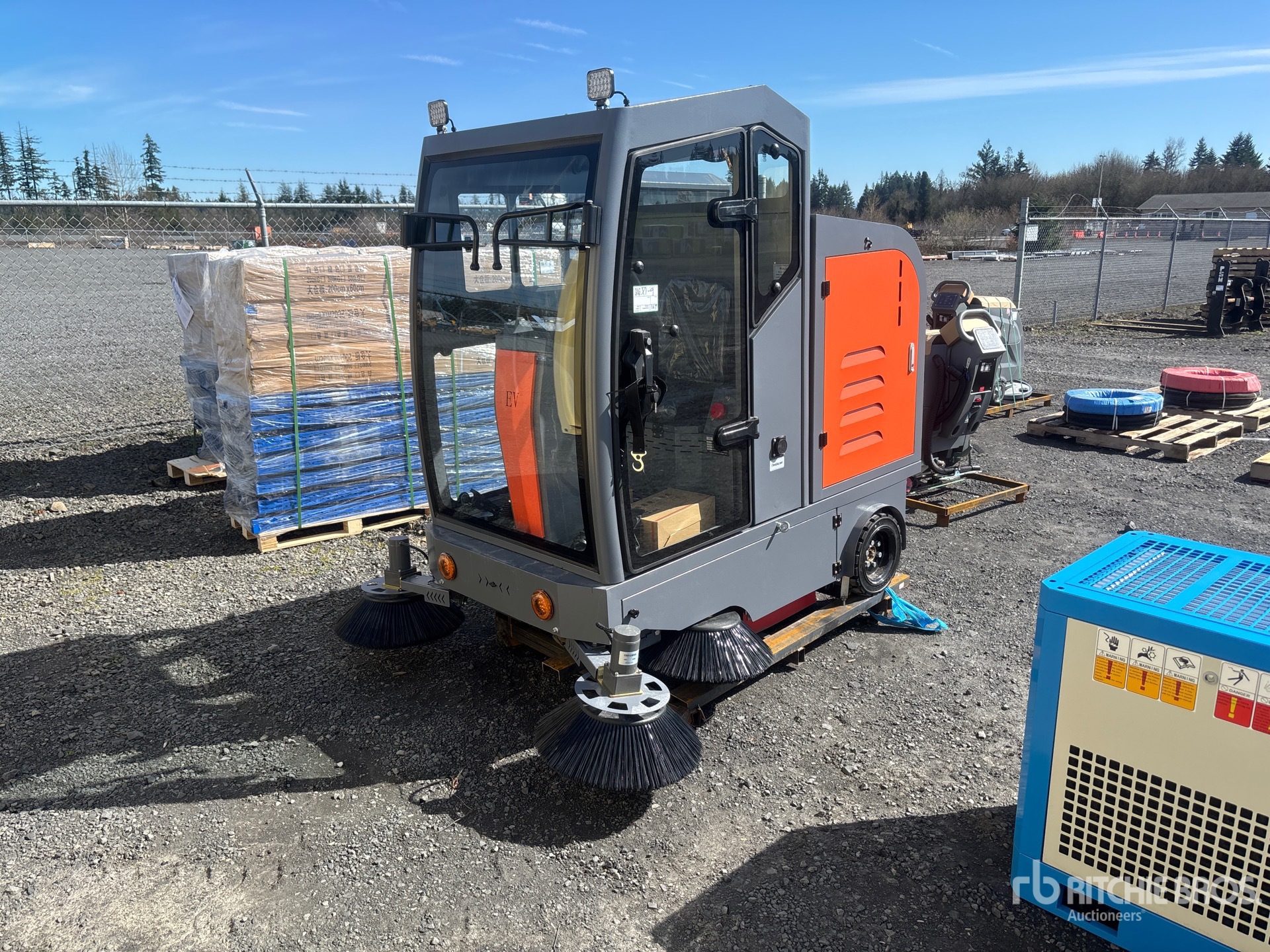 General Appearance with Picture, Left Front Corner