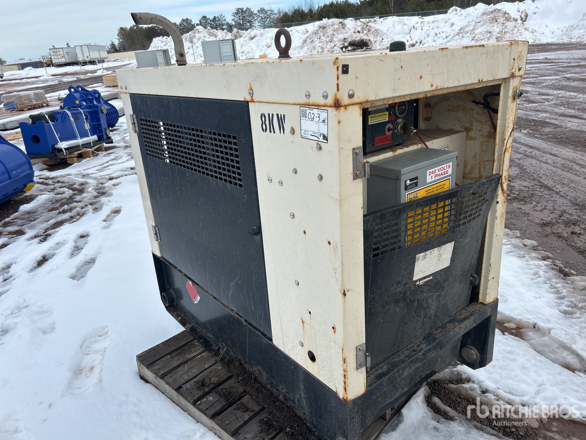 General Appearance with Picture, Left Front Corner