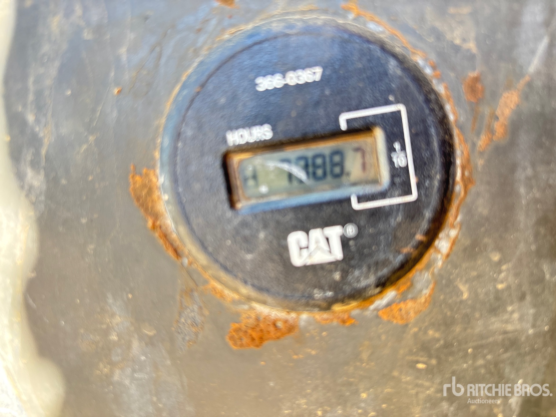 General Appearance with Hour Meter / Odometer