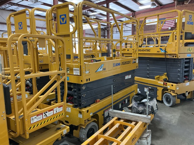 2021 XCMG XG2632DC Electric Scissor Lift
