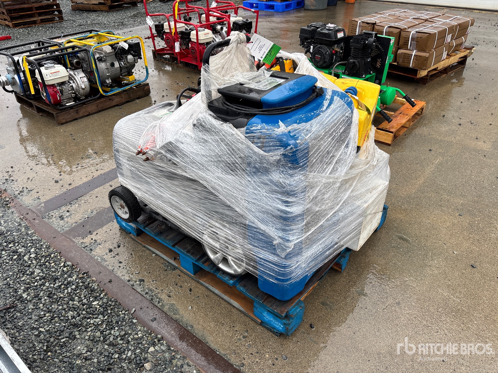 General Appearance with Picture, Left Front Corner