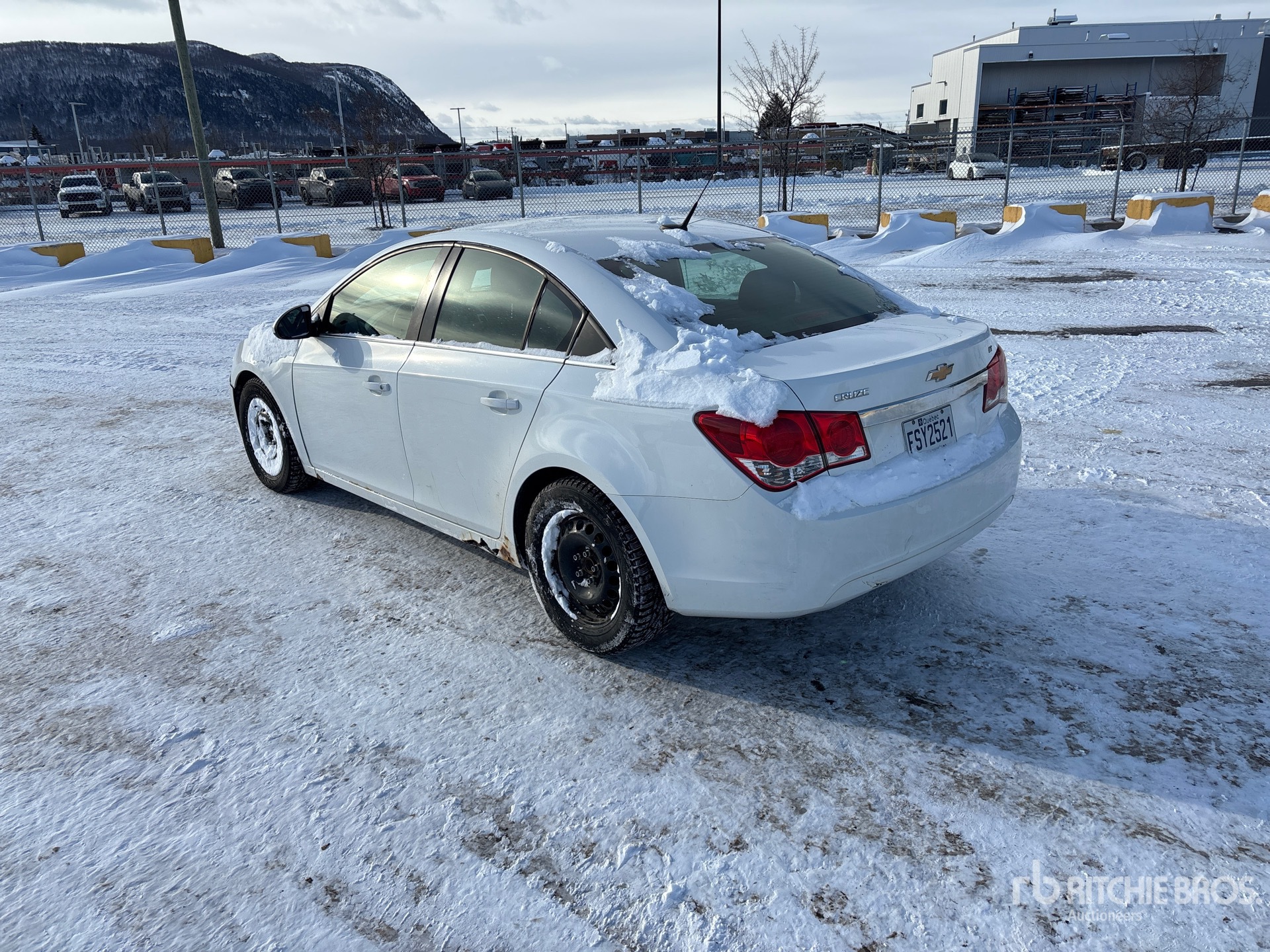 General Appearance with Picture, Left Rear Corner