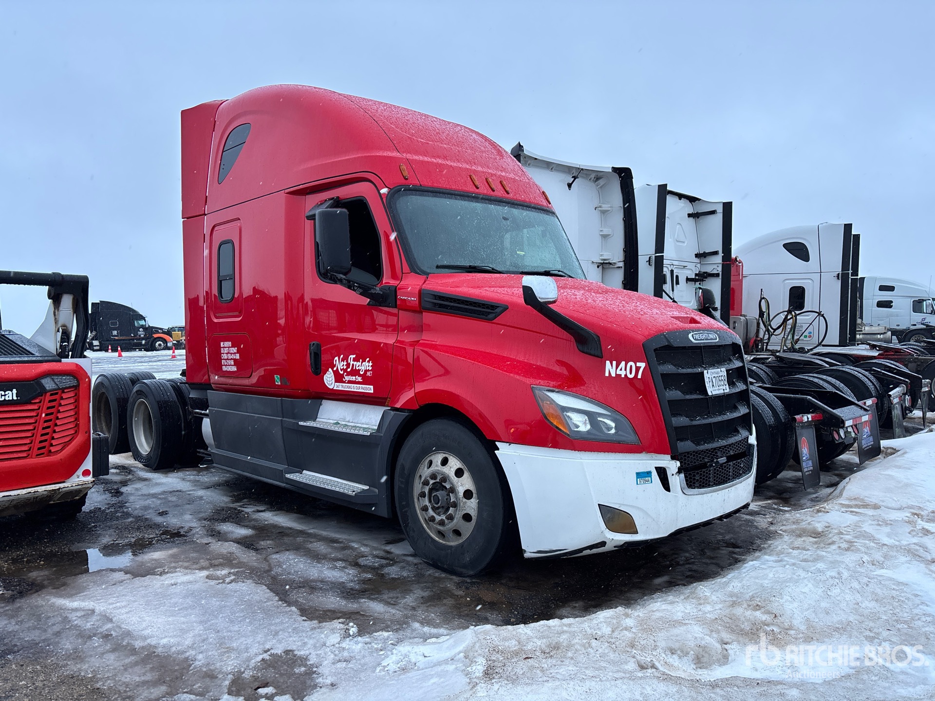 Aspect général with Image, coin avant droit