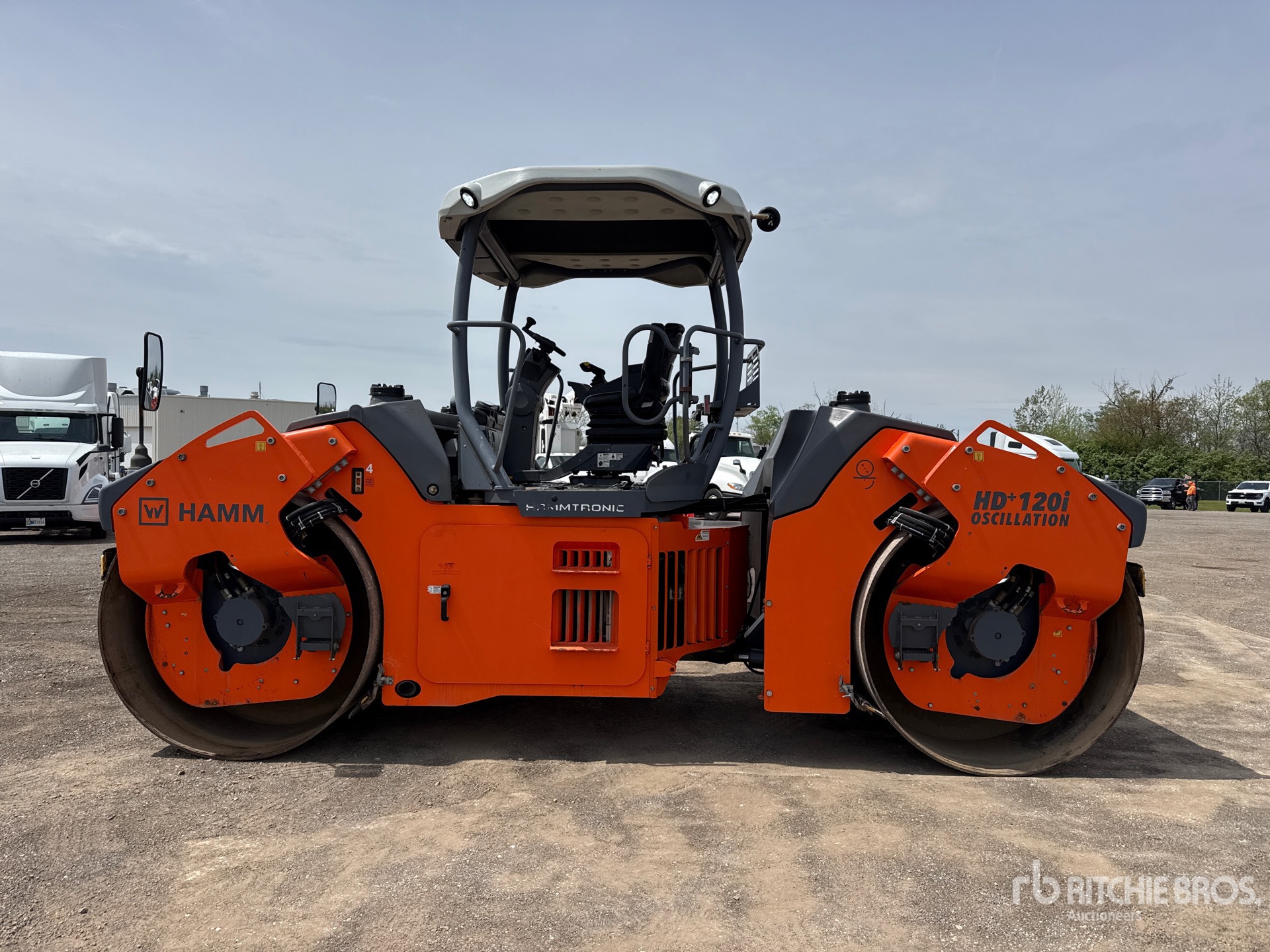 2021 Hamm HD+ 120I VO