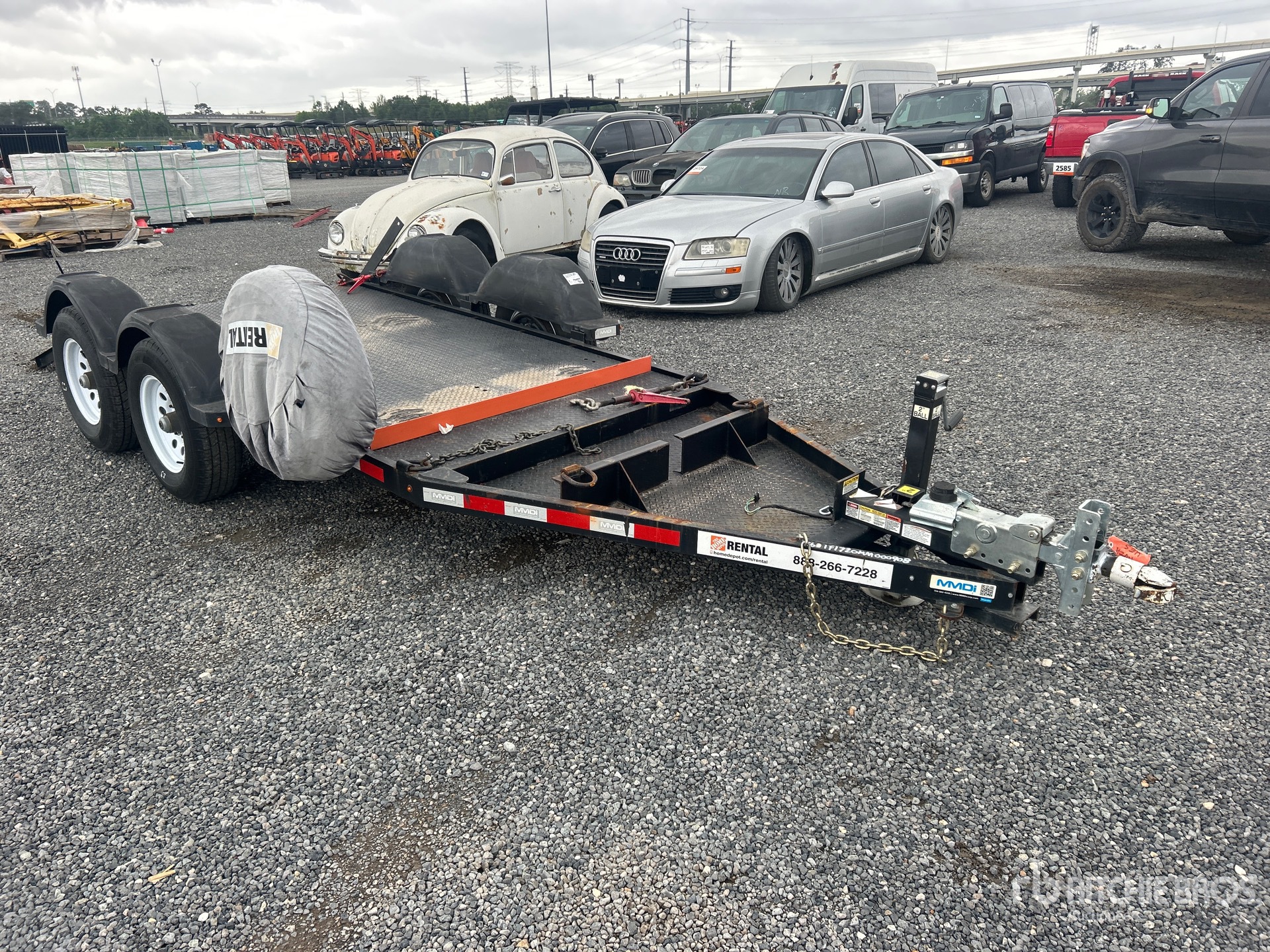 General Appearance with Bild, Ecke vorne rechts