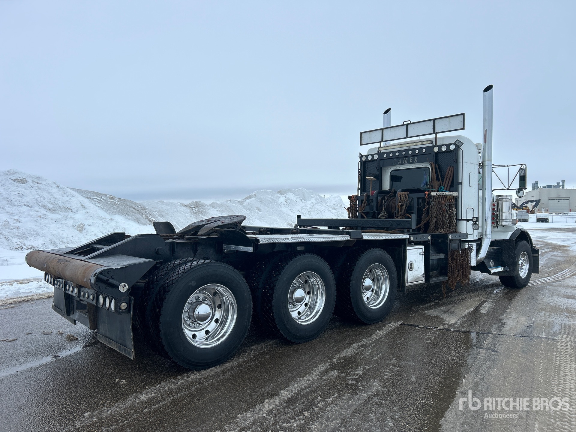 General Appearance with Bild, Ecke hinten rechts