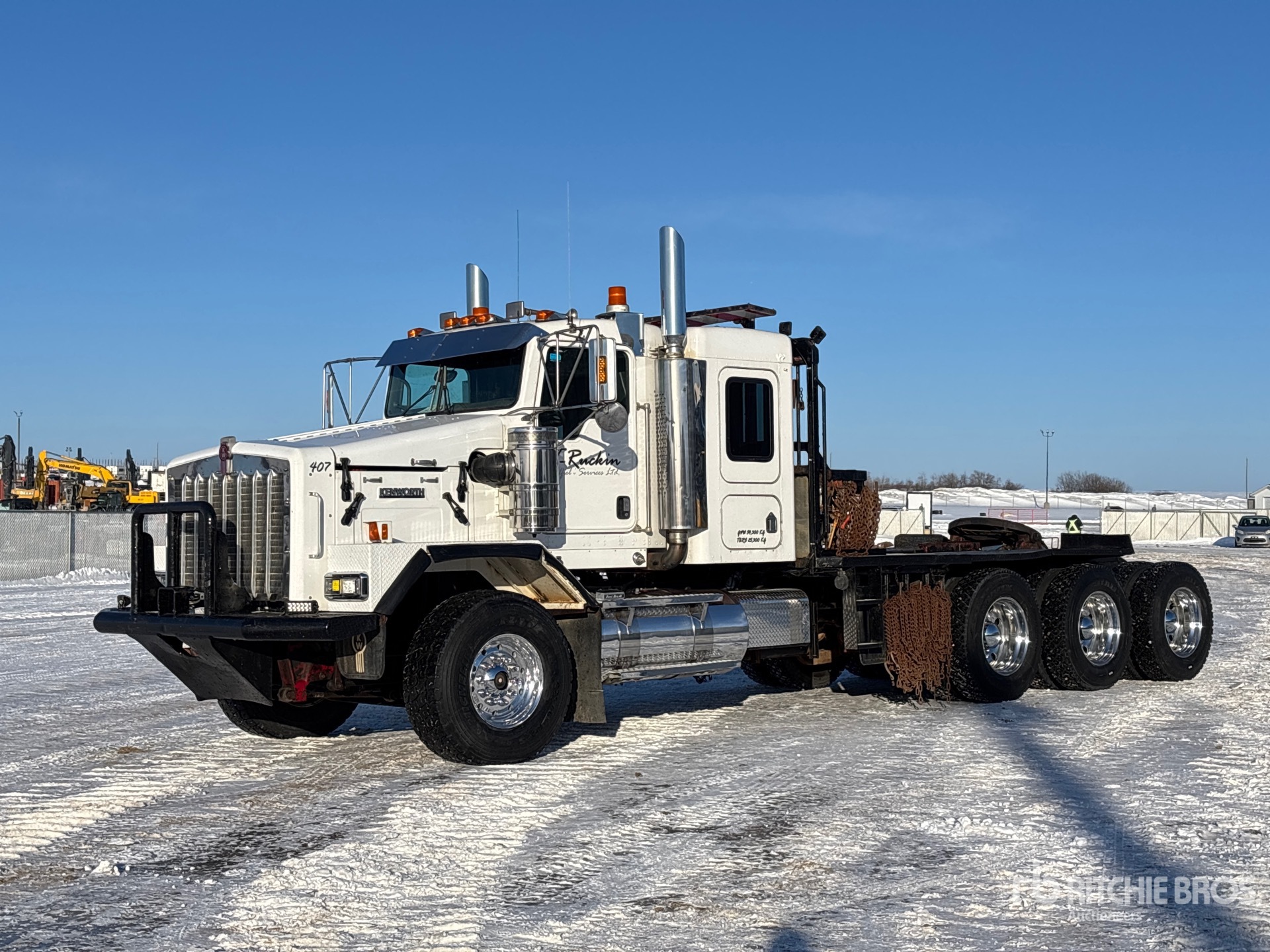 General Appearance with Foto, angolo anteriore sinistro