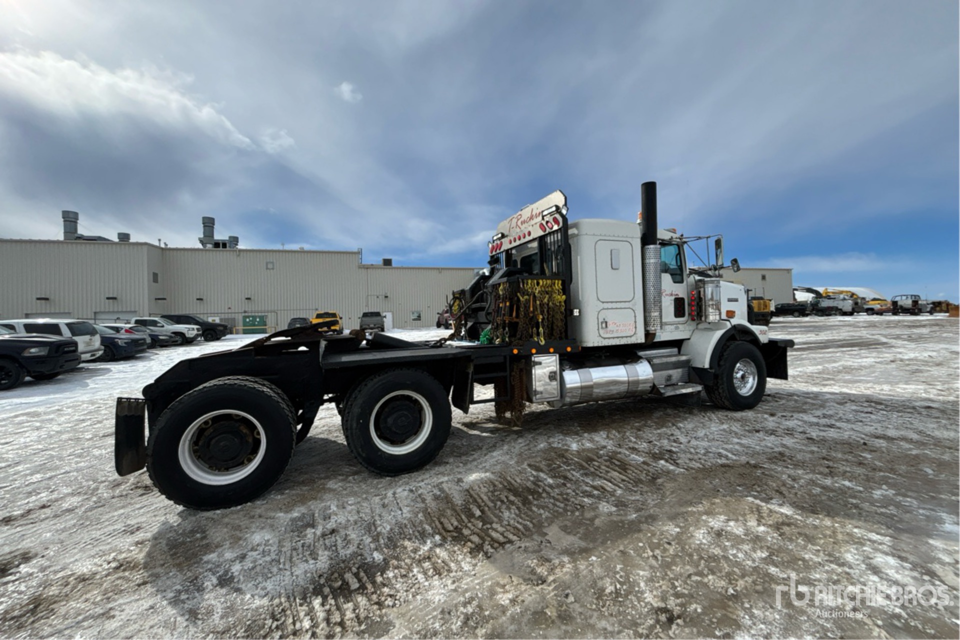 General Appearance with Foto, angolo anteriore sinistro