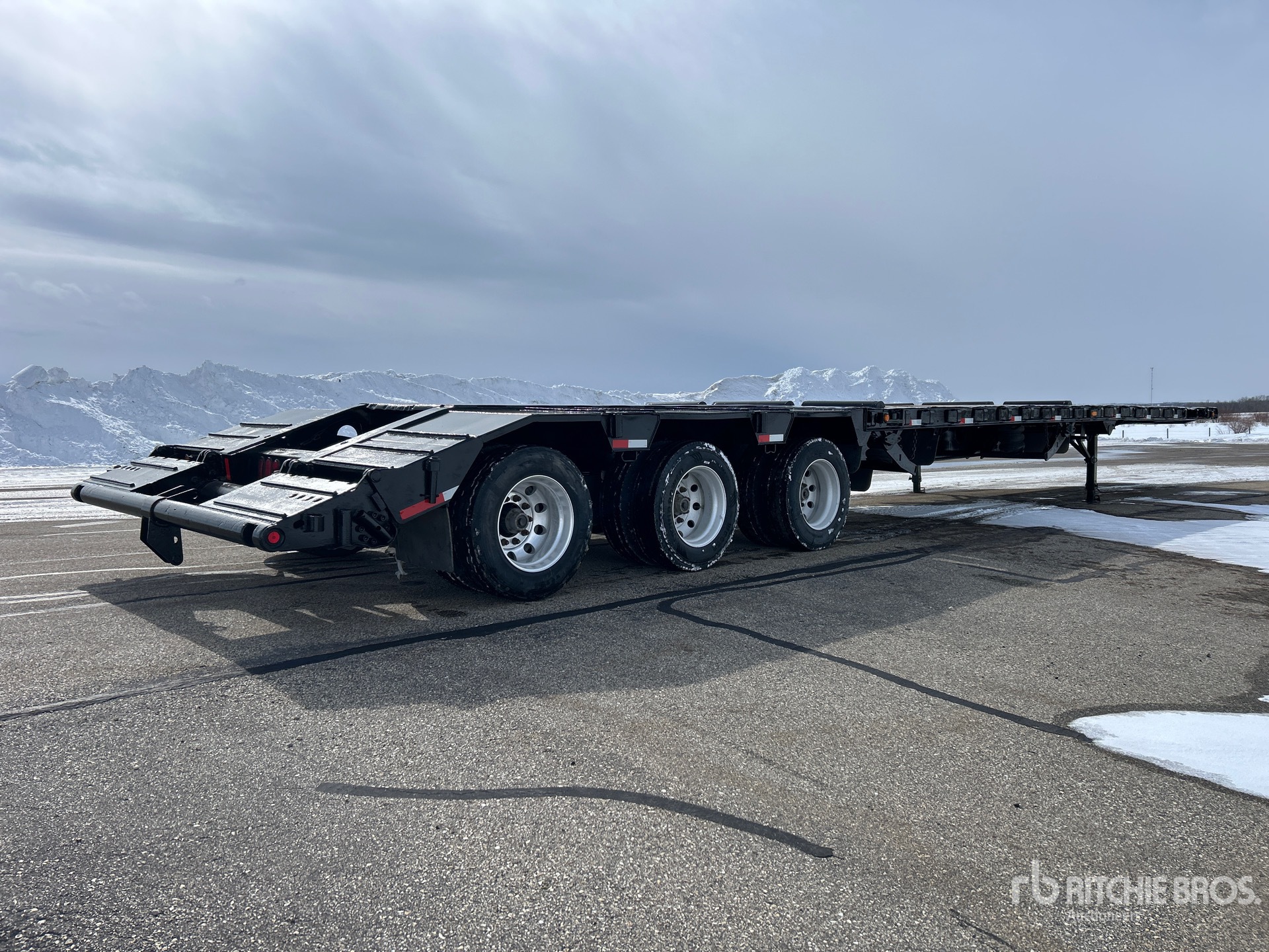 General Appearance with Imagen: esquina trasera derecha