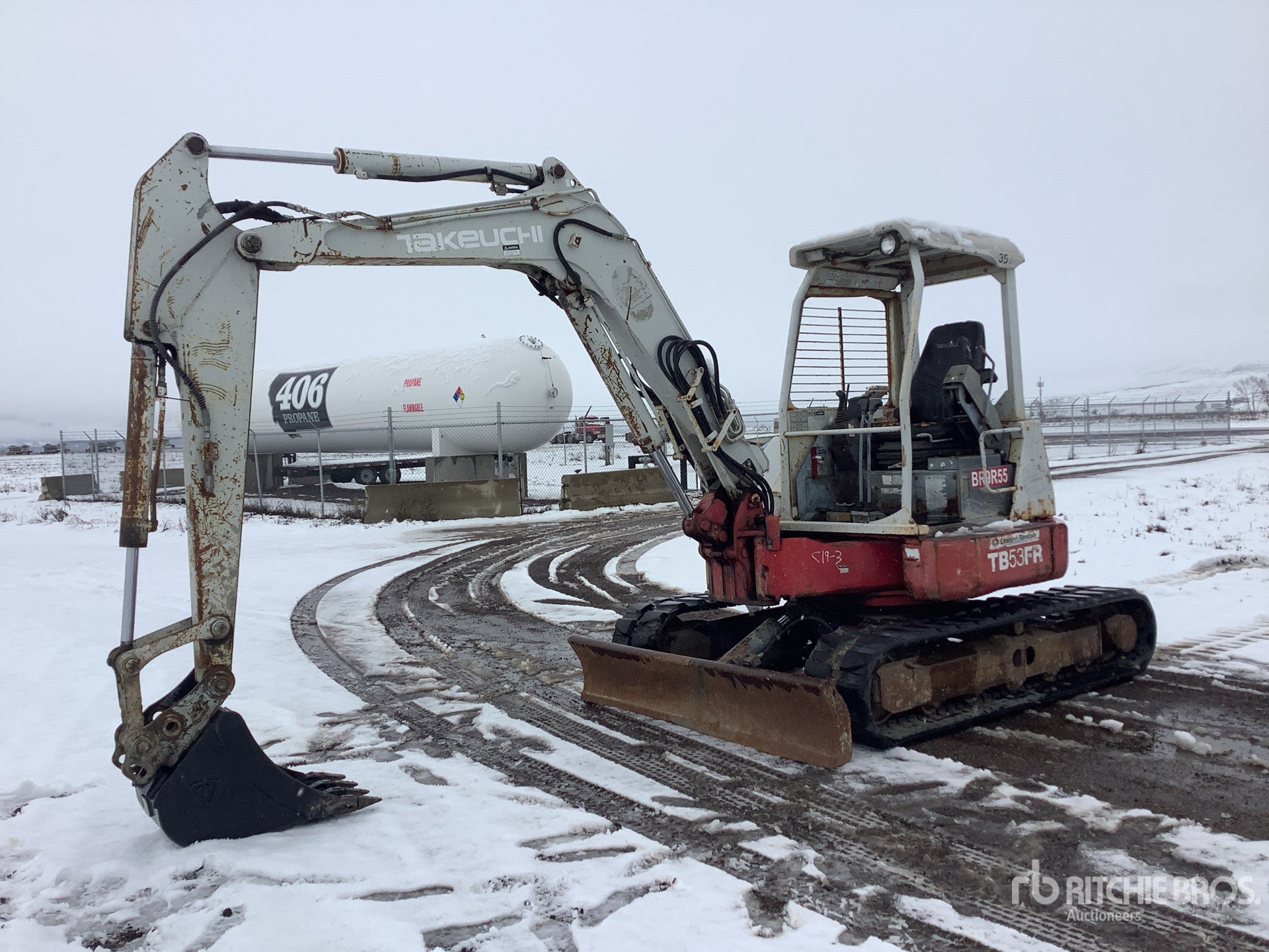 General Appearance with Bild, Ecke vorne links