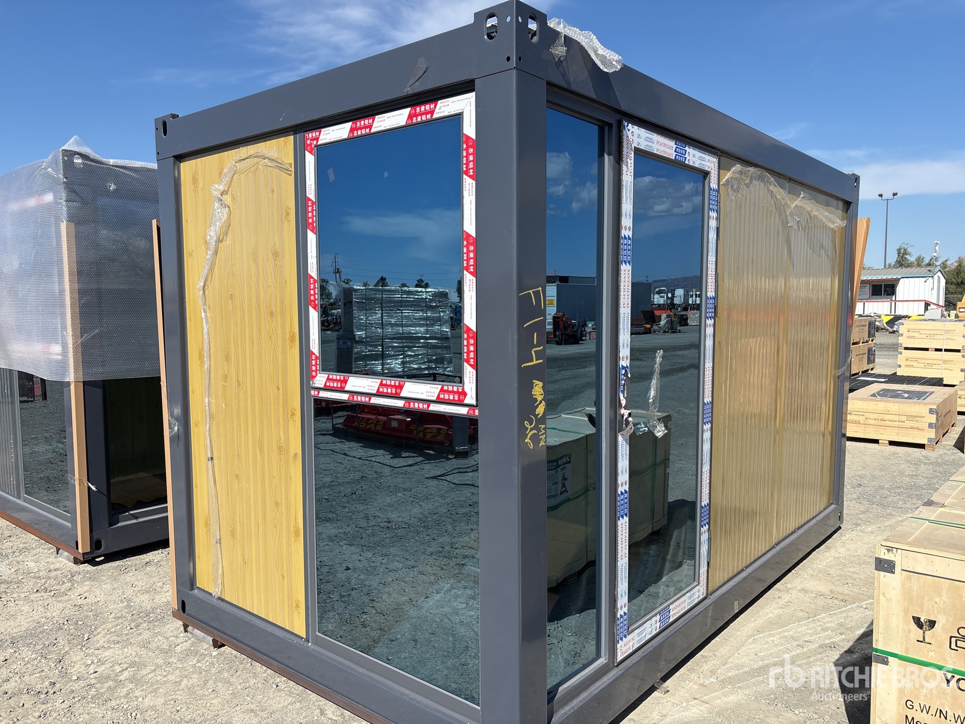 General Appearance with Picture, Left Front Corner