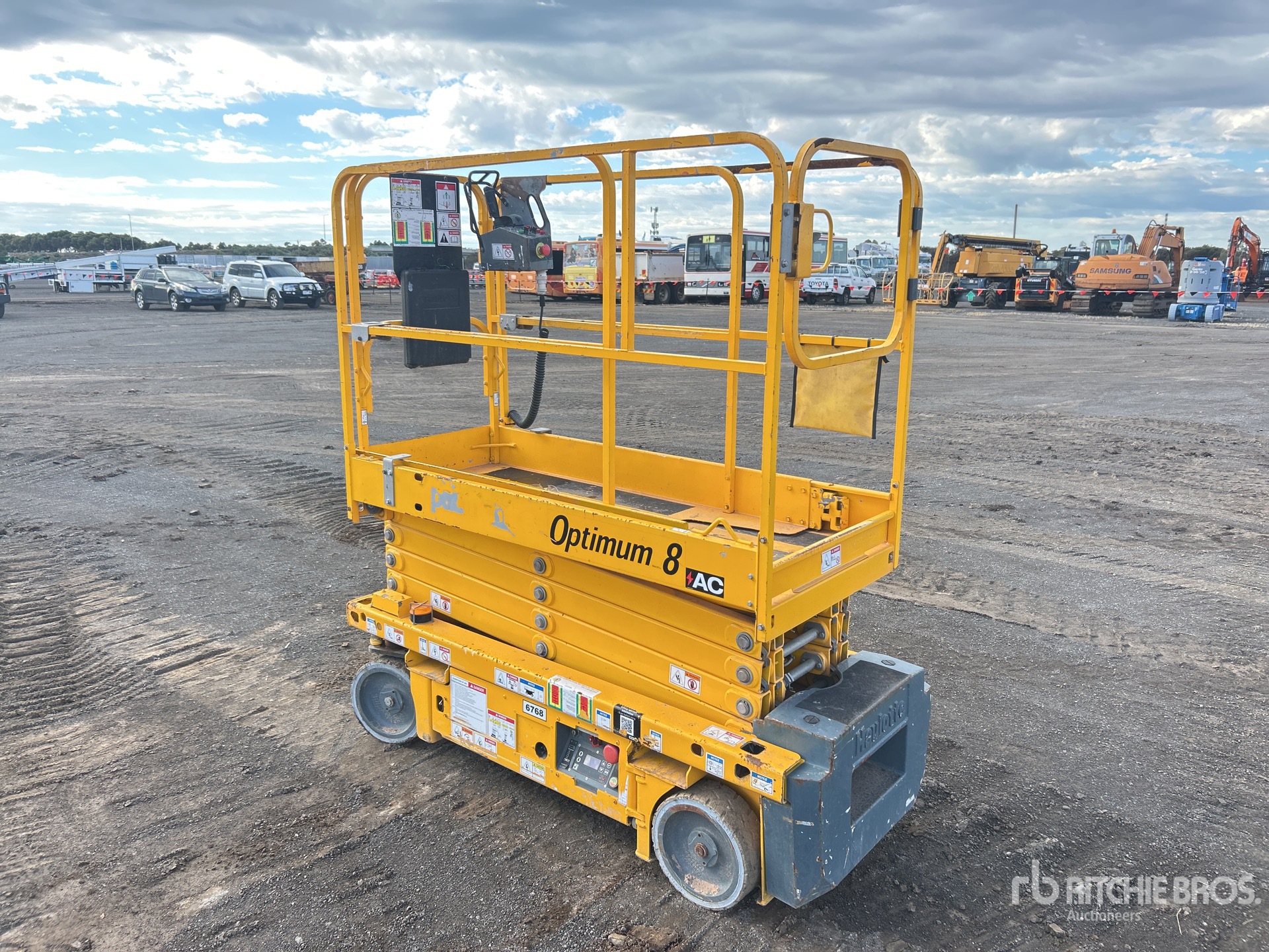 General Appearance with Picture, Left Rear Corner