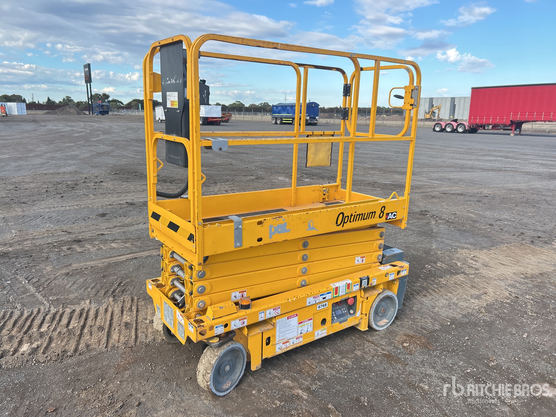 General Appearance with Picture, Left Front Corner