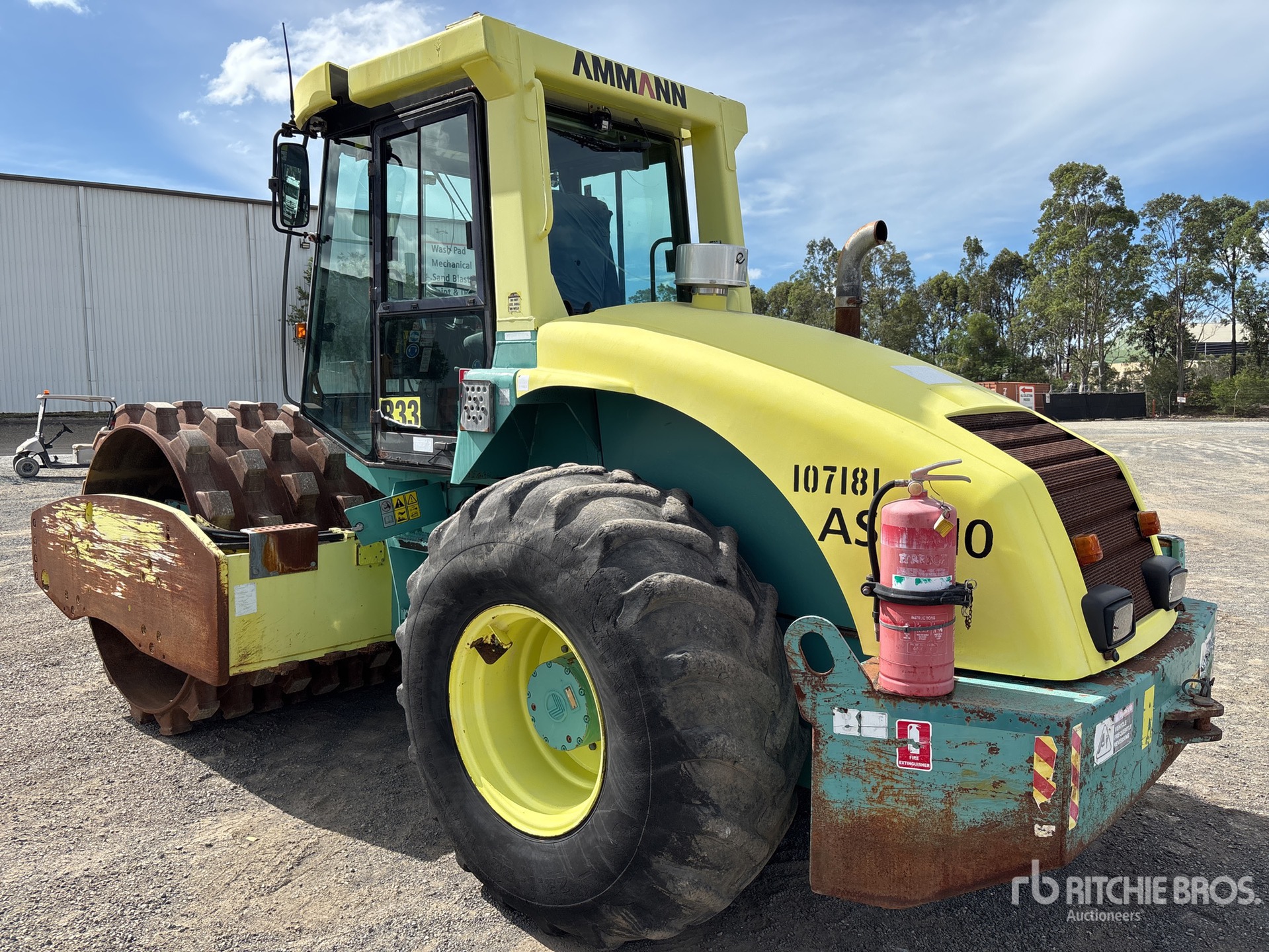 General Appearance with Picture, Left Rear Corner