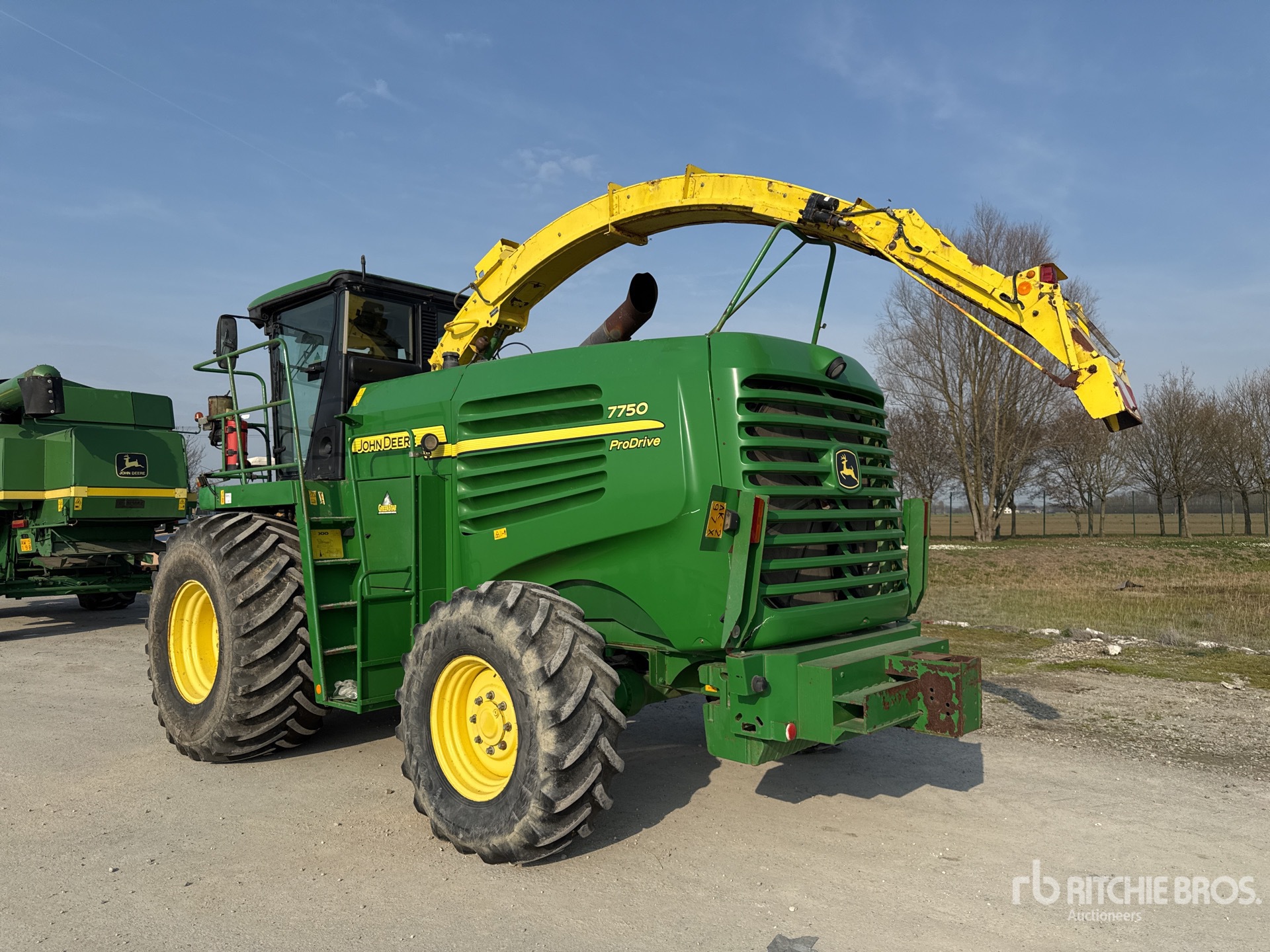 General Appearance with Imagen: esquina trasera izquierda