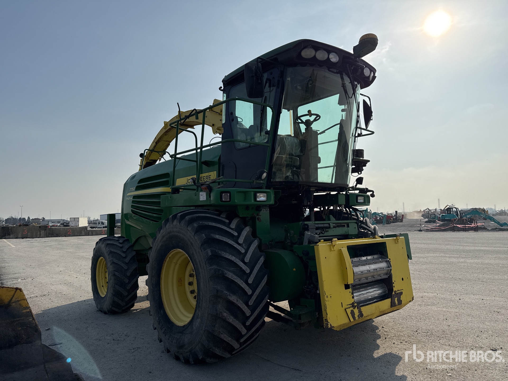 General Appearance with Imagen: esquina delantera derecha