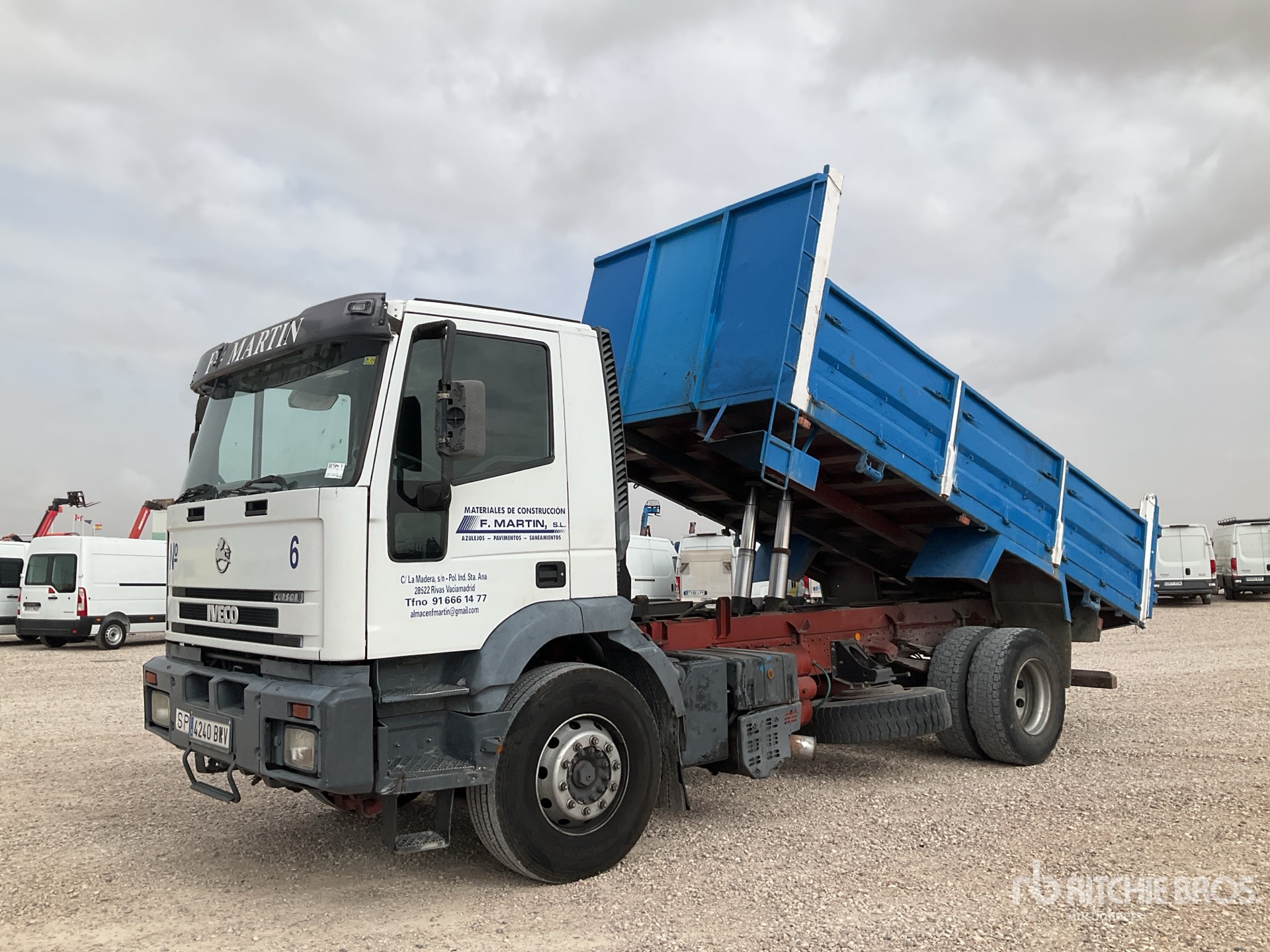 General Appearance with Featured Photo