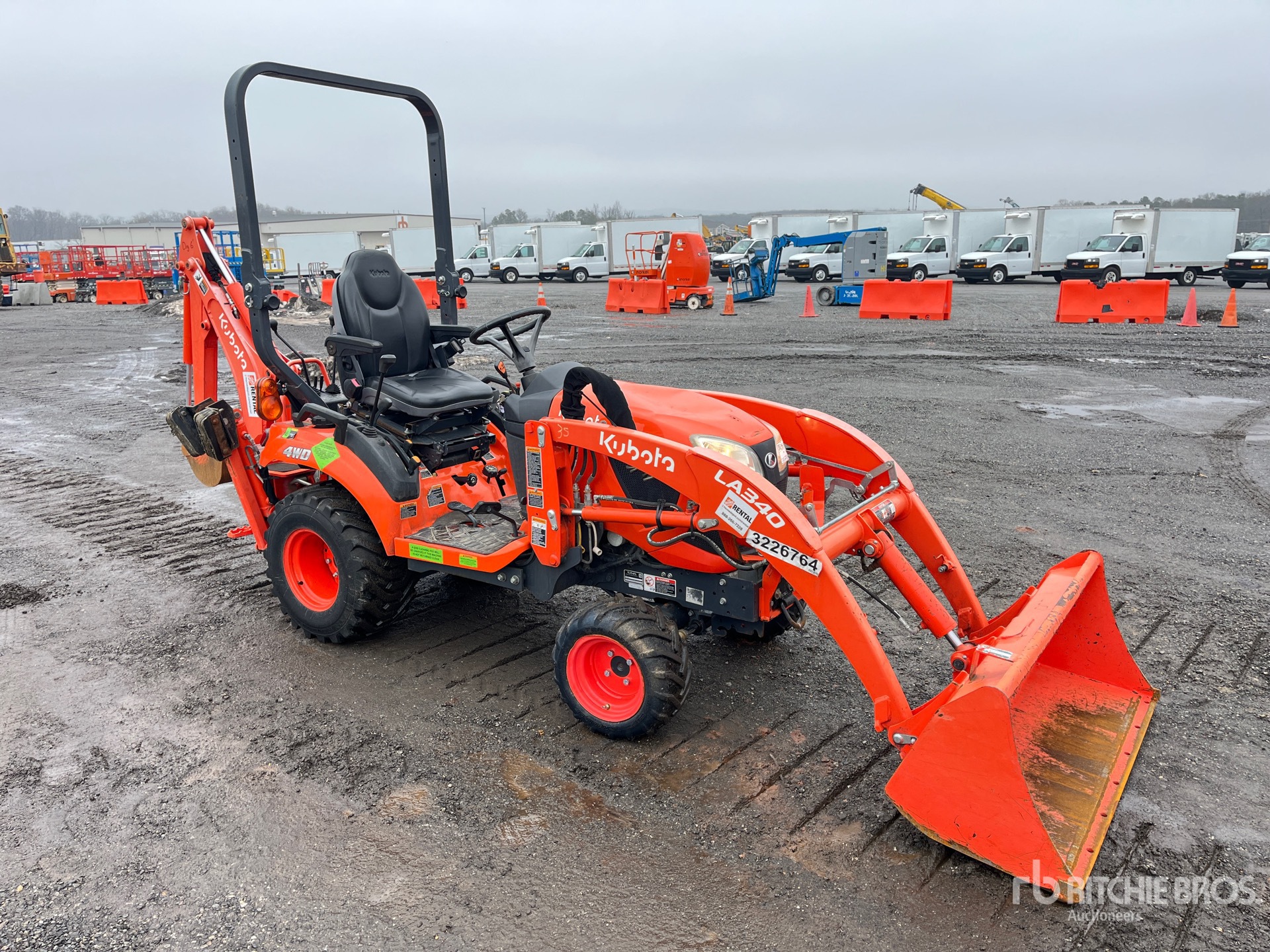 General Appearance with Picture, Right Front Corner