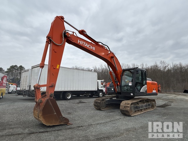 たっち 2020 Hitachi ZX200-6 Tracked Excavator | Ritchie Bros. Auctioneers