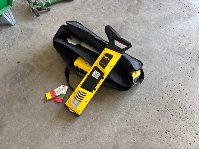 2022 Leica DD230 Smart Cable Locator