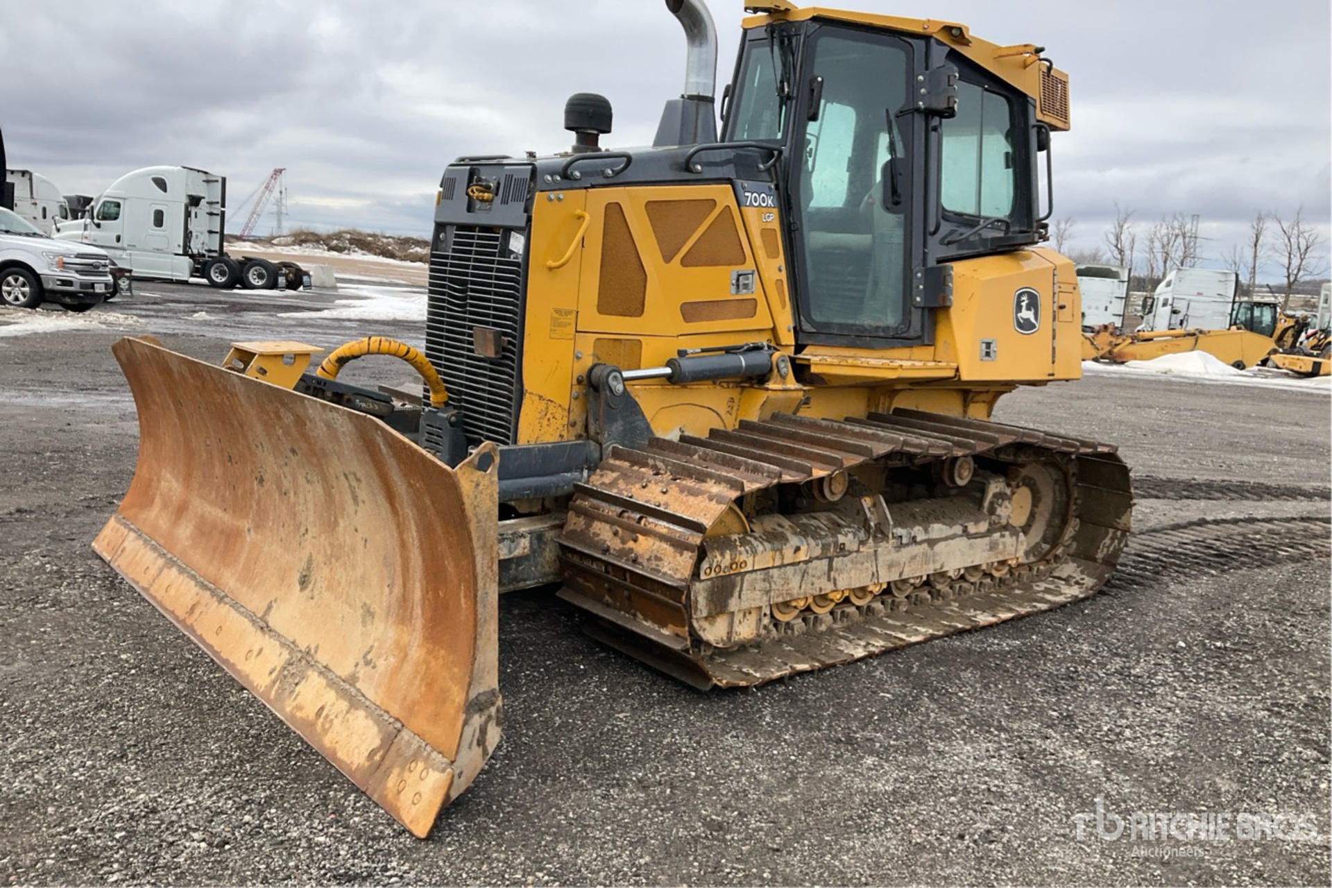 General Appearance with Picture, Left Front Corner