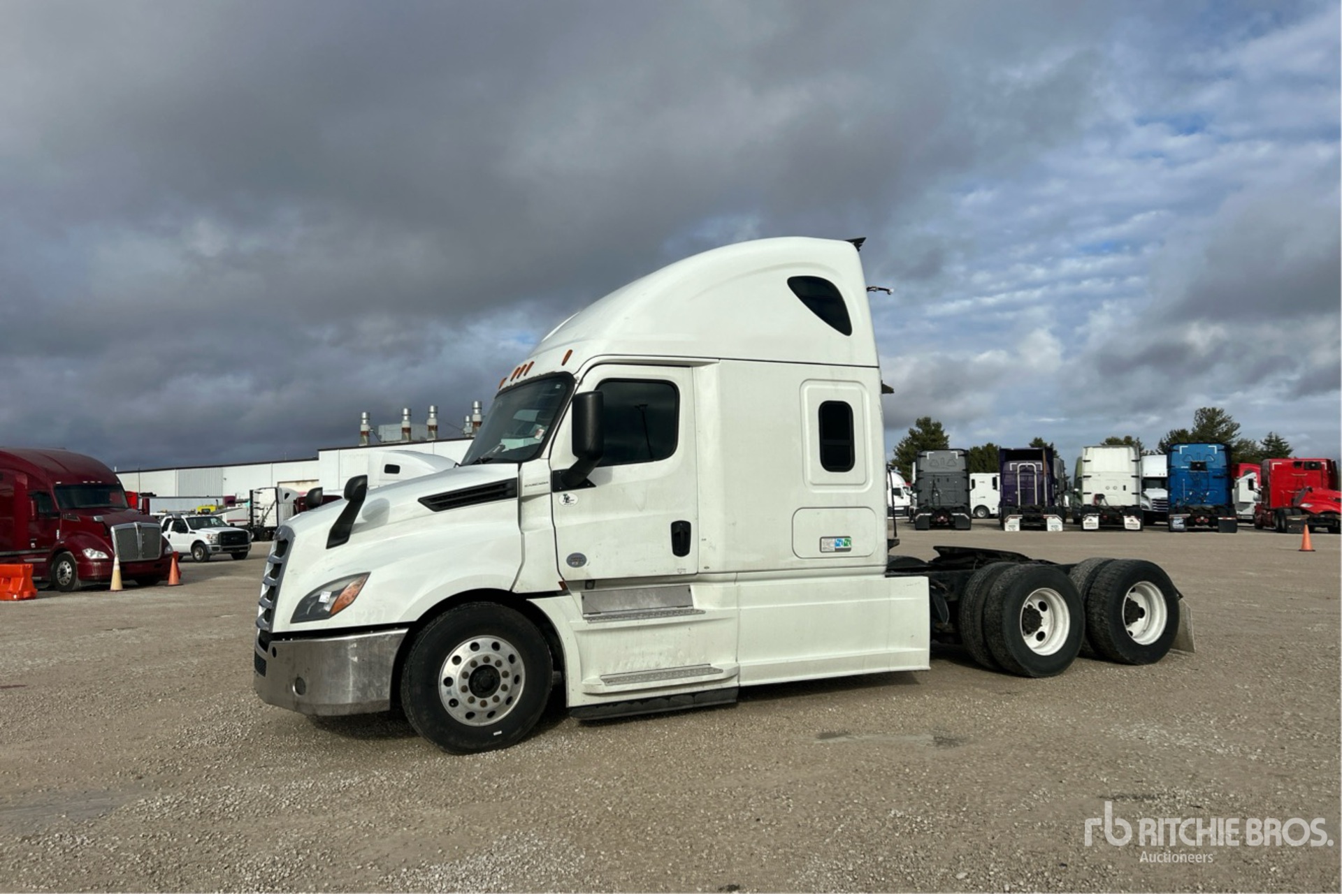 General Appearance with Image, coin avant gauche