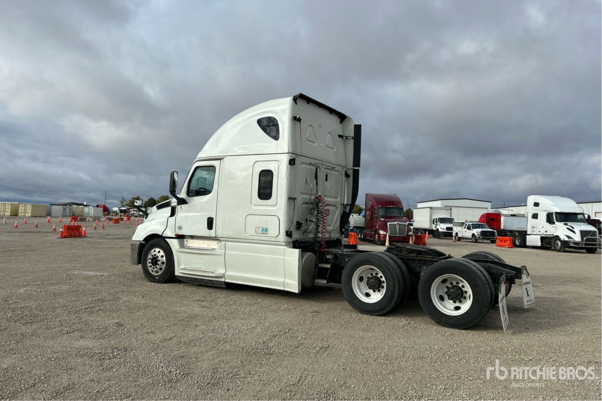 General Appearance with Image, coin arrière gauche