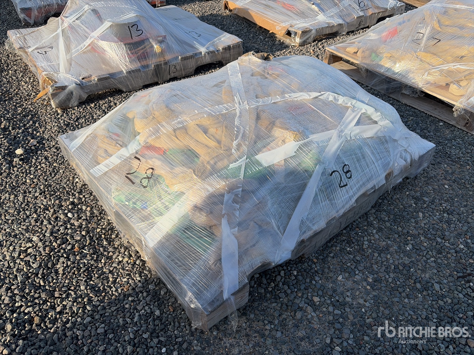 General Appearance with Foto, angolo anteriore sinistro