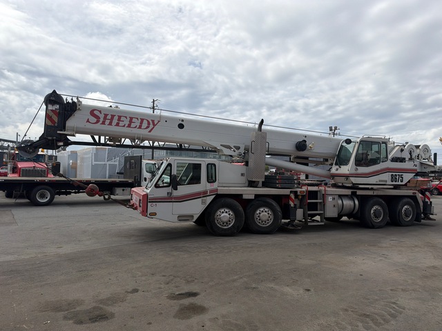 2008 Link-Belt HTC8675 Series II 75 ton 8x4 Hydraulic Truck Crane