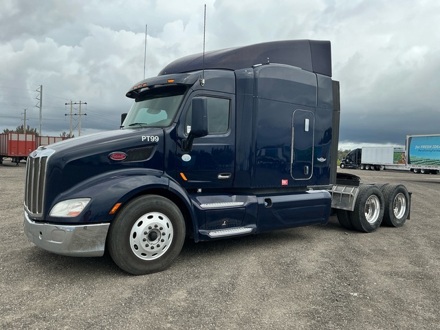 2014 Peterbilt 579 6x4 T/A Sleeper Truck Tractor