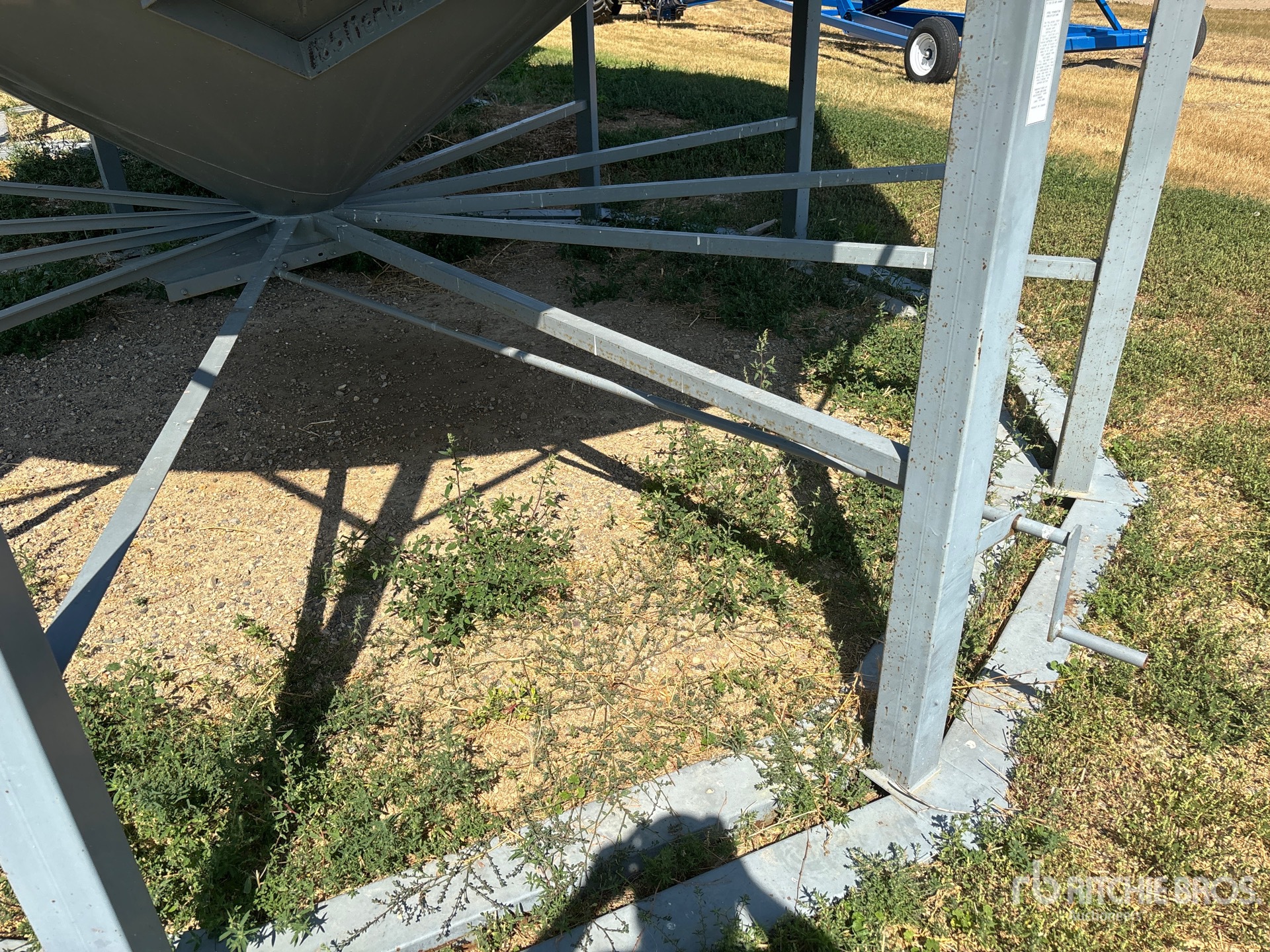 Meridian +/- 4900 bu 5 Ring Hopper