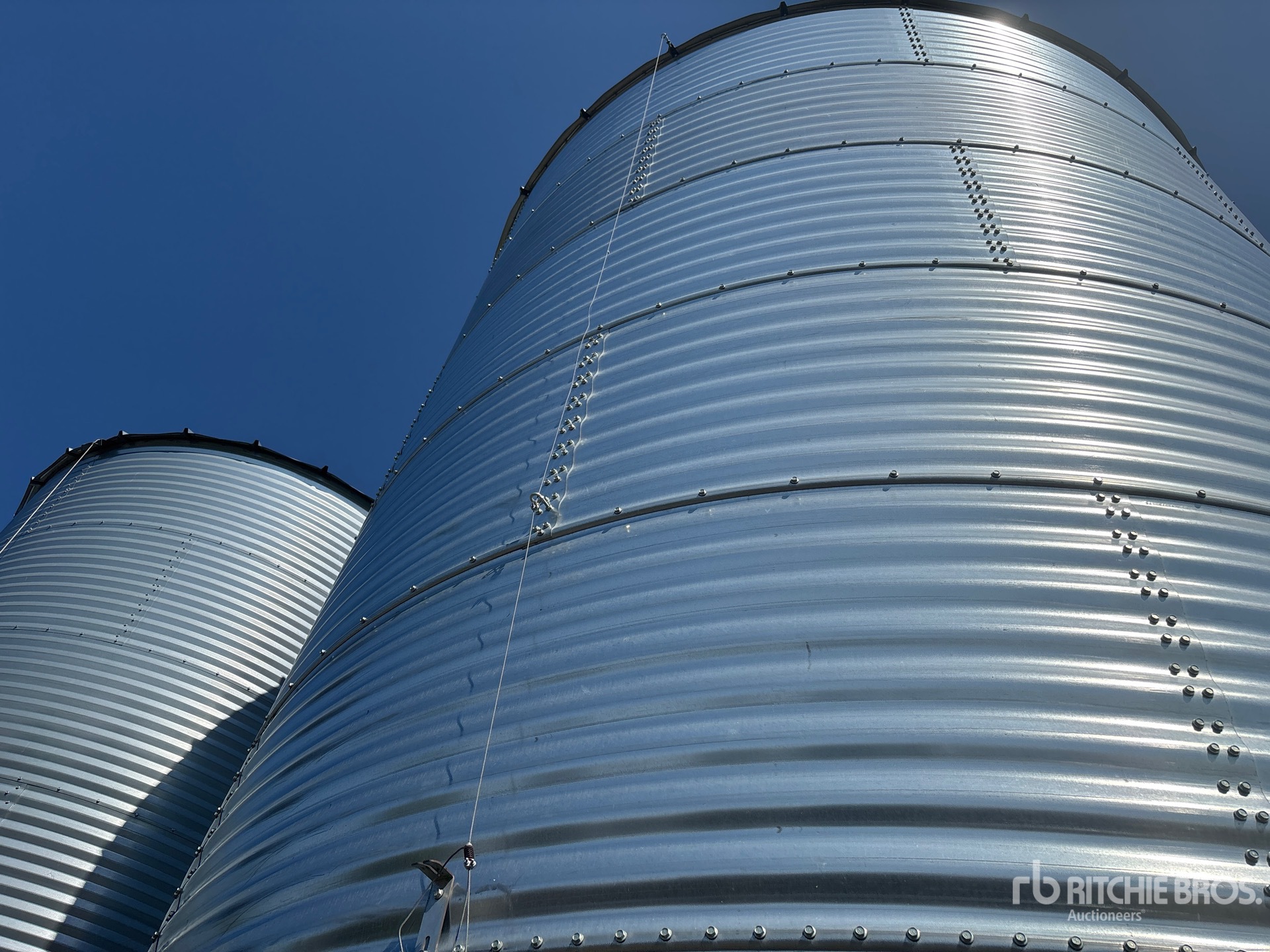 Meridian +/- 4900 bu 5 Ring Hopper