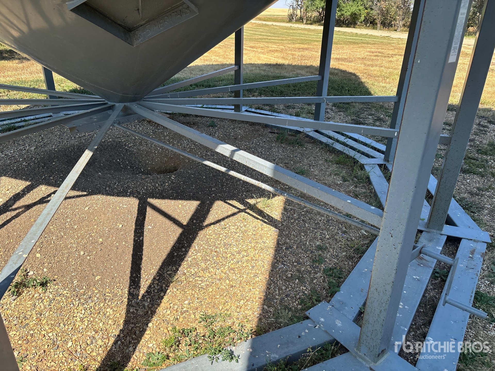 Meridian +/- 4900 bu 5 Ring Hopper