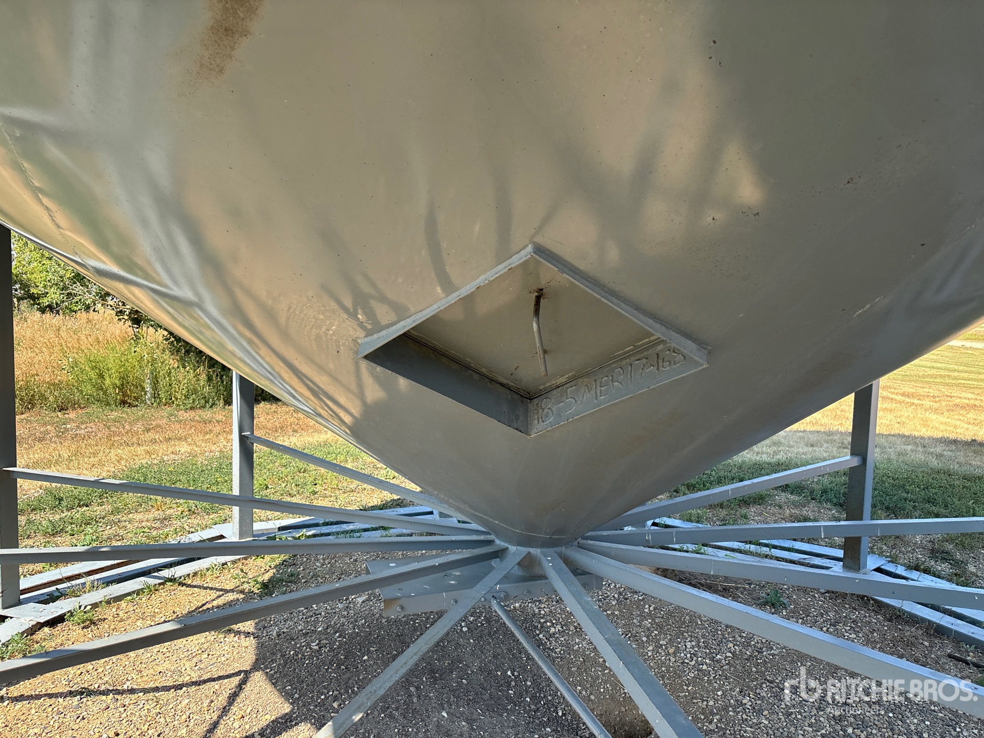 Meridian +/- 4900 bu 5 Ring Hopper