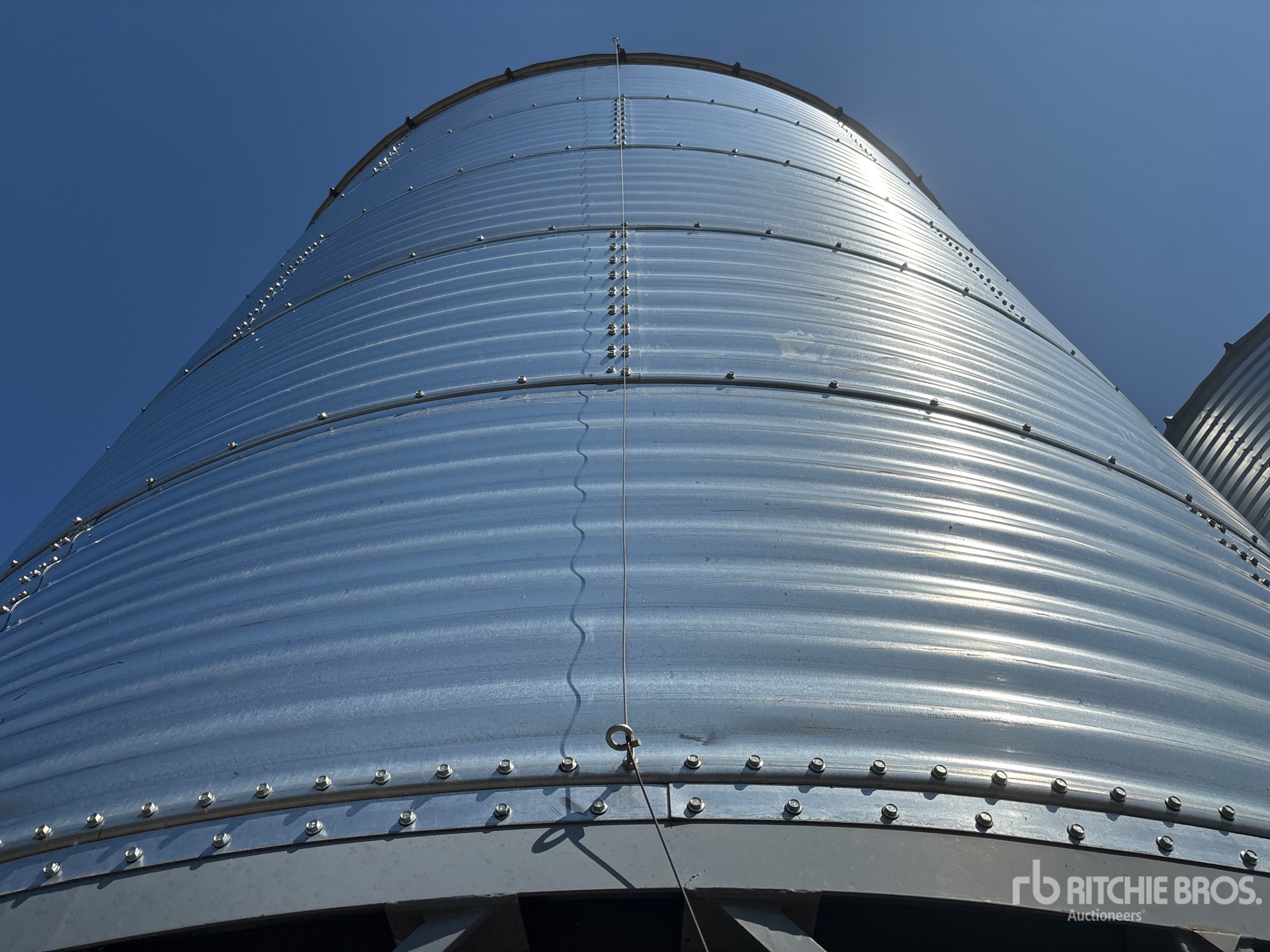 Meridian +/- 4900 bu 5 Ring Hopper