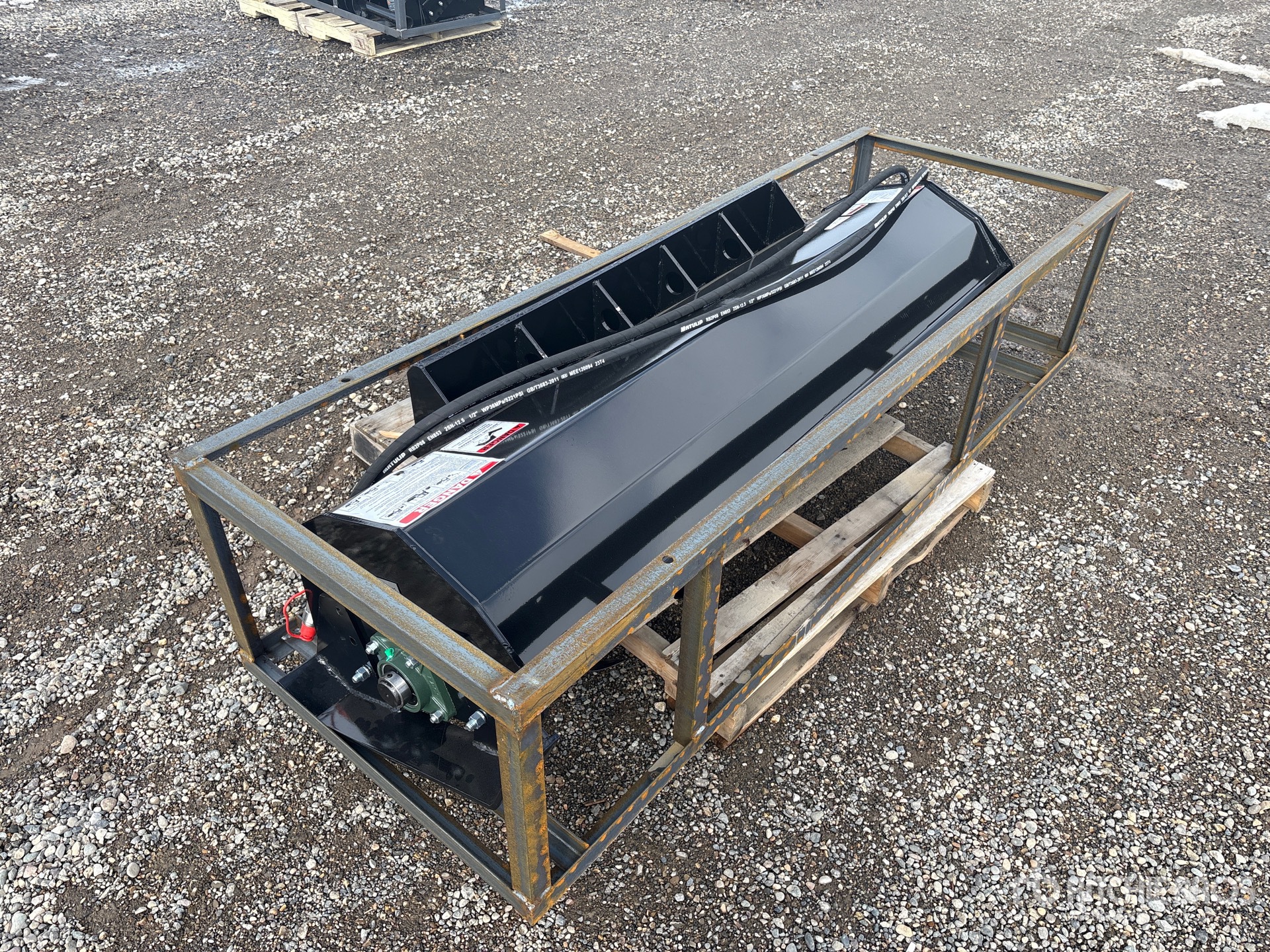 General Appearance with Picture, Right Front Corner