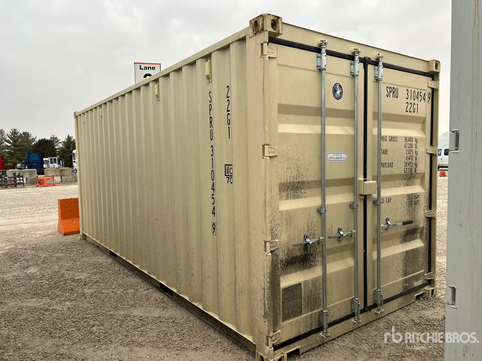 General Appearance with Picture, Right Front Corner