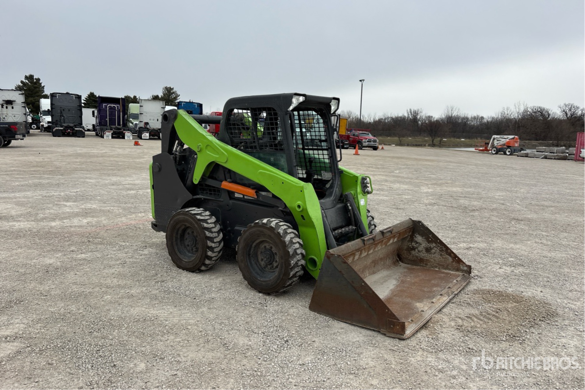 General Appearance with Picture, Right Front Corner