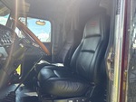 Cab with Seats/armrests