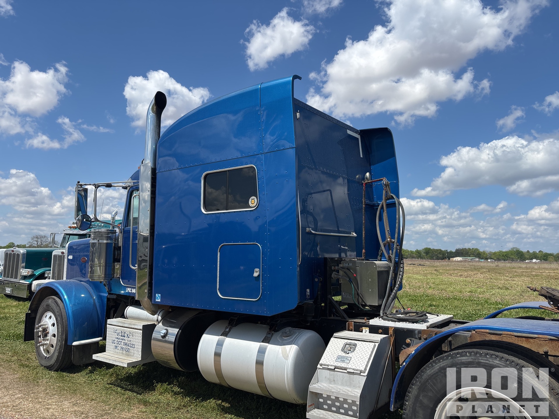 2014 Peterbilt 388